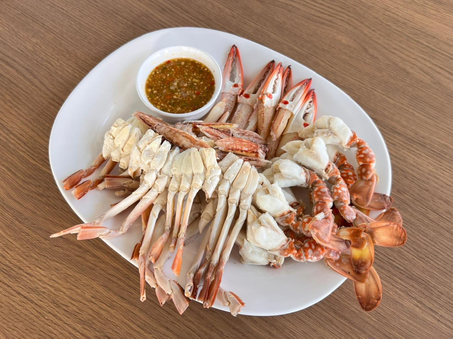 ครัวเจ๊นงค์ซีฟู๊ด, แม่ลูกจันทน์, สาขาบางตะบูน, โคตรหมู, ครัวริมเล ปูเป็น, Luckyseafood 2, ครัวไข่มุกปูเป็น, เจ๊เหมียวทะเลสด, เปลญวน เพชรบุรี, ครัวเพชรน้ำฟ้า, วิวทะเลซีฟู้ดชะอำ, ป้าหยัน, พวงเพชร, ครัวห้วยทราย, กิ่งกาญจน์, รีแล็กซ์ เพชรบุรี, เรือแลเล บางตะบูน, สวนอาหาร "ล้านอร่อย", บางตะบูนเบย์, ครัวปรียานนท์ หาดเจ้าสำราญ, สังเวียนซีฟู้ด Sungwean seafood