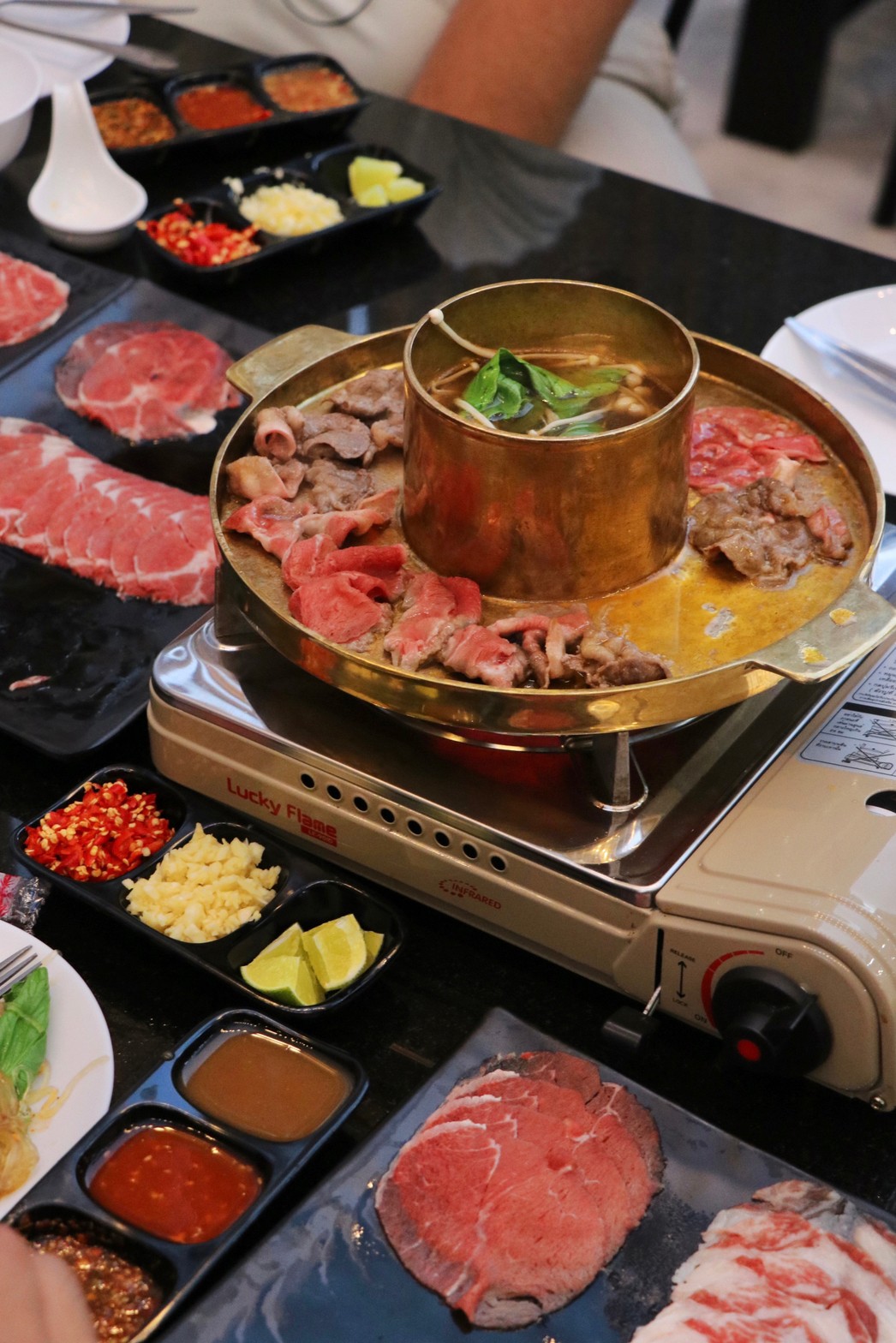 คัม, Shabu Impact, ซันชาบู, ชาบูหมีอ้วน, Shabu Man