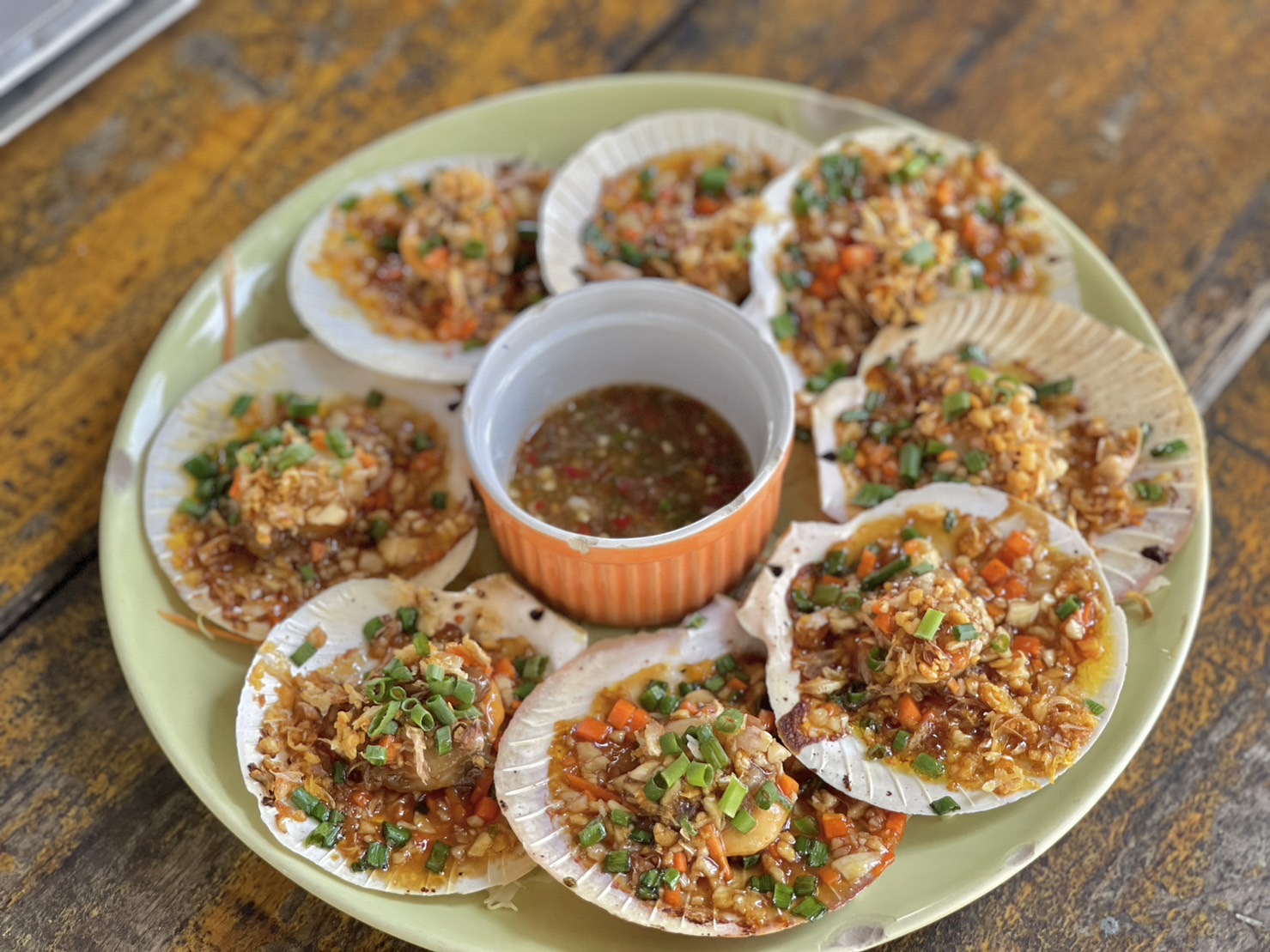 ครัวลุงมันซีฟู้ด, ตั้งฉ่ายซีฟู้ด, บ้านไร่น้ำอิง, พรทะเลซีฟู้ด, ศิริกัญญาซีฟู๊ด, ผึ้งทะเลเผา เบอร์ 9, ครัวป้ายืนซีฟู้ด, นู๋ยาซีฟู้ดชะอำ, ครัวเม็ดทราย, บ้านครัวทะเล, ครัวห้วยทราย, Platoo Restaurant, ครัวป้าเฉลียว, ร้านครัวพี่เปี๊ยก บางควาย