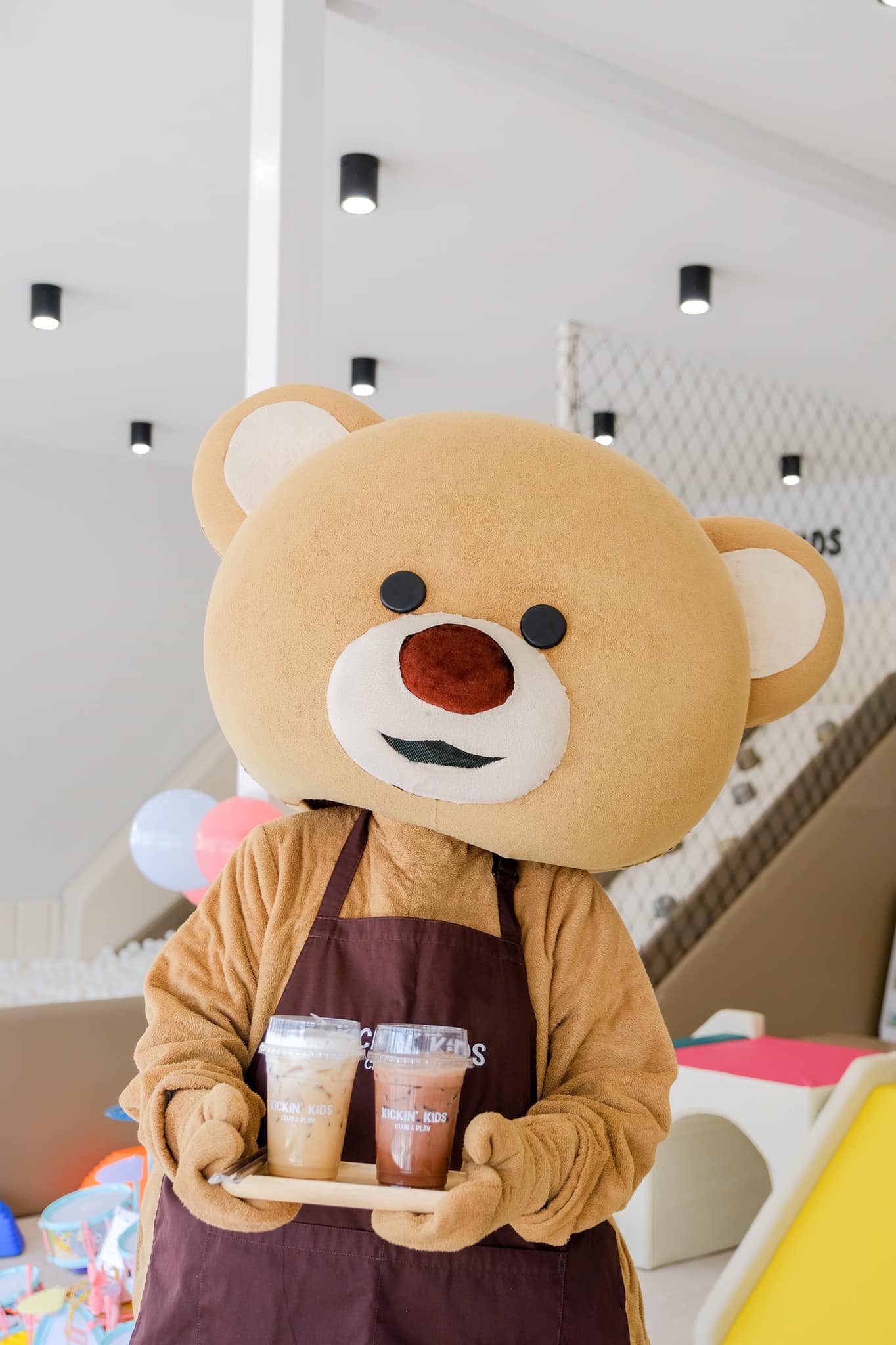 Kiddies’ House, ม้าก้านกล้วย คิดส์คาเฟ่, Little sheep kids cafe, Kickinkids, Moana Cafe, Organika Cafe and Play, Little Barn Kids Cafe, Pumpkin Art Town, DUBUA CAFE, FARM LUCK, Dressage Horse Café, Buttercup, Mari go round