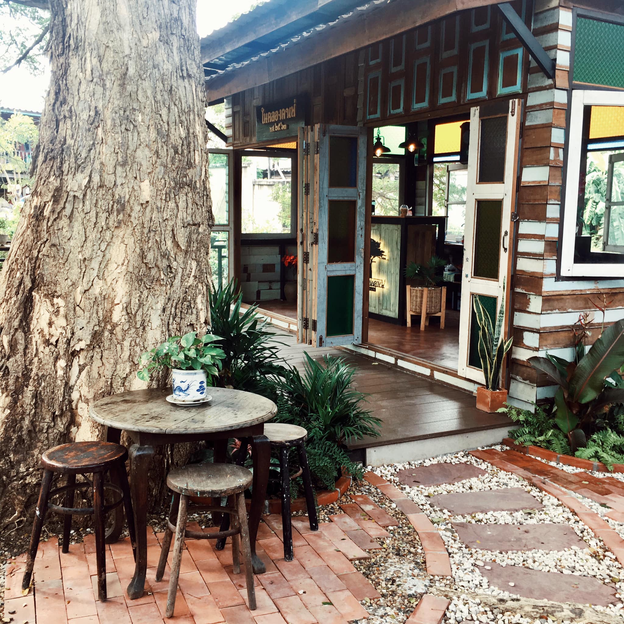 NAYA Cafe, Krasai.cafe, Sanoh at Ayutthaya, ชีวาคาเฟ่, FENG, Tewa Cafe Ayutthaya, Homeboy, PRANG VIEW, Peko Peko Cafe - ペ コ ペ コ, A Lovely Table, Busaba Cafe &amp; Meal, WIWA House Cafe', The Summer House, Phoyard, Cafe' de Zia, Café Kantary Ayutthaya, บ้านข้าวหนม, Basic Space Coffee, Cafe'Trifecta, ในคลองคาเฟ่, ไม้ขาวคาเฟ่ ayutthaya, ชงนวล'Cafe