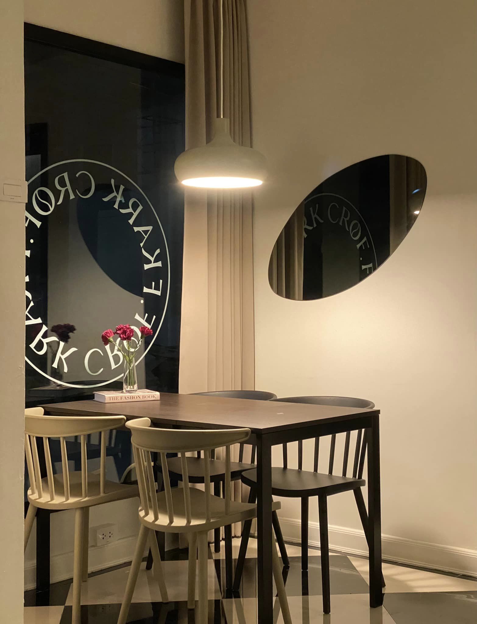 The Sine Cafe’, Whispering cafe, รักษ์น้ำคาเฟ่, Orenchi Cafe, KAWA Coffee and Co., Orenchi Specialty Coffee, Attitude Coffee, Memory House Cafe, In Garden Hut Cafe, ChataThammachart, She's The Legend Cafe, RIVA floating cafe, Good Mood House, นึก คาเฟ่ - วัดไร่ขิง, Ton Khao Terrace, CHADA Tea Boutique, Kark Crof.f