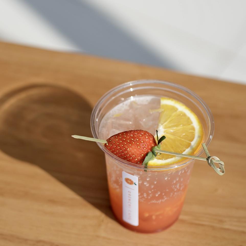 The Sine Cafe’, Whispering cafe, รักษ์น้ำคาเฟ่, Orenchi Cafe, KAWA Coffee and Co., Orenchi Specialty Coffee, Attitude Coffee, Memory House Cafe, In Garden Hut Cafe, ChataThammachart, She's The Legend Cafe, RIVA floating cafe, Good Mood House, นึก คาเฟ่ - วัดไร่ขิง, Ton Khao Terrace, CHADA Tea Boutique, Kark Crof.f