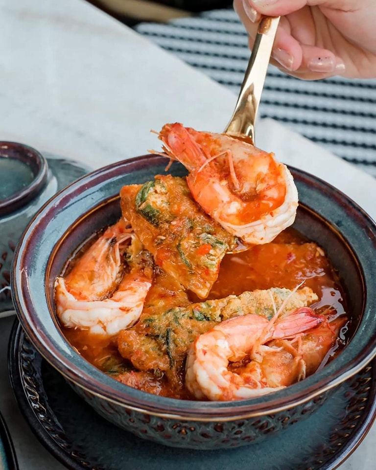 บ้านสวย ในสวน, Siam Brasserie , The Treehouse Nongchok, Natura Cafe, BaanNaiSuan Cafe&amp;Yoga, Patom, Portobello &amp; Désiré, ครัวบ้านสวนสุวรรณ, ร้านอาหารฐิตารีย์ สวนรถไฟ จตุจักร, บ้านสวน อบอวลรัก