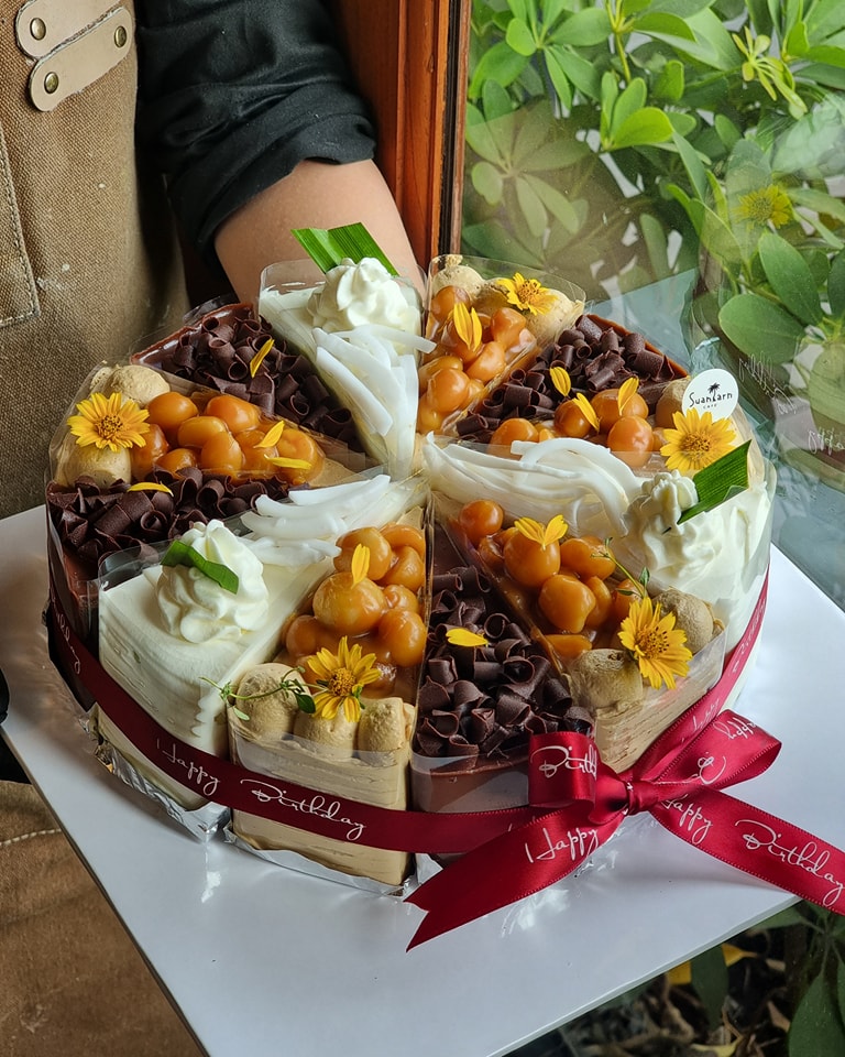 บ้านสวย ในสวน, Siam Brasserie , The Treehouse Nongchok, Natura Cafe, BaanNaiSuan Cafe&amp;Yoga, Patom, Portobello &amp; Désiré, ครัวบ้านสวนสุวรรณ, ร้านอาหารฐิตารีย์ สวนรถไฟ จตุจักร, บ้านสวน อบอวลรัก