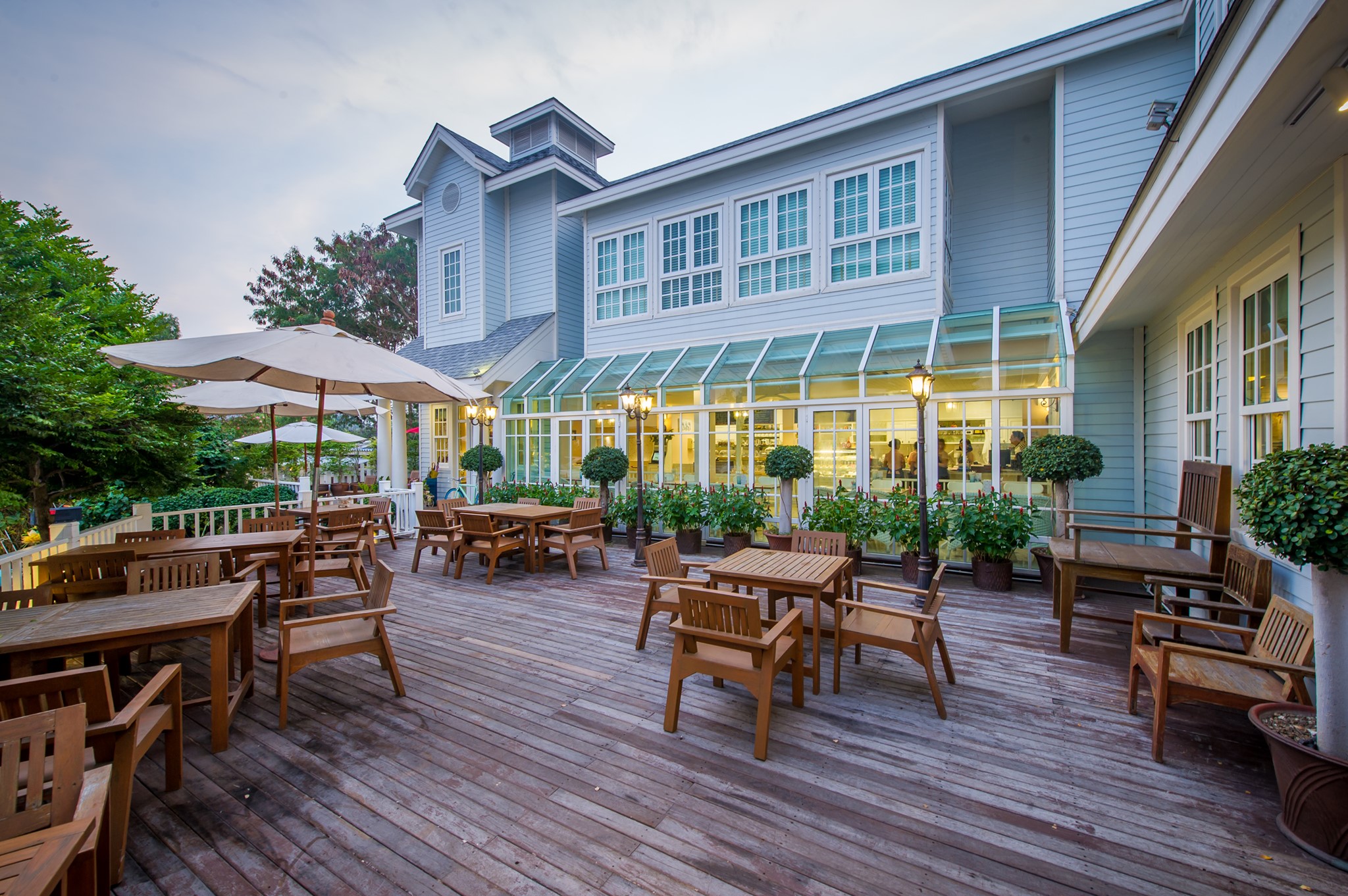 Air Space Hua Hin, ปลีกวิเวก คาเฟ่, After morning cafe, The Chocolate Factory HuaHin, DRIP RIM LAY, Top Seacret Beach Cafe, Molley coffee stand, RowHou8e Cafe' HuaHin106, 25 Monday cafe', S'more Cafe Huahin, Tree House Cafe', Wilaiwan Hua Hin