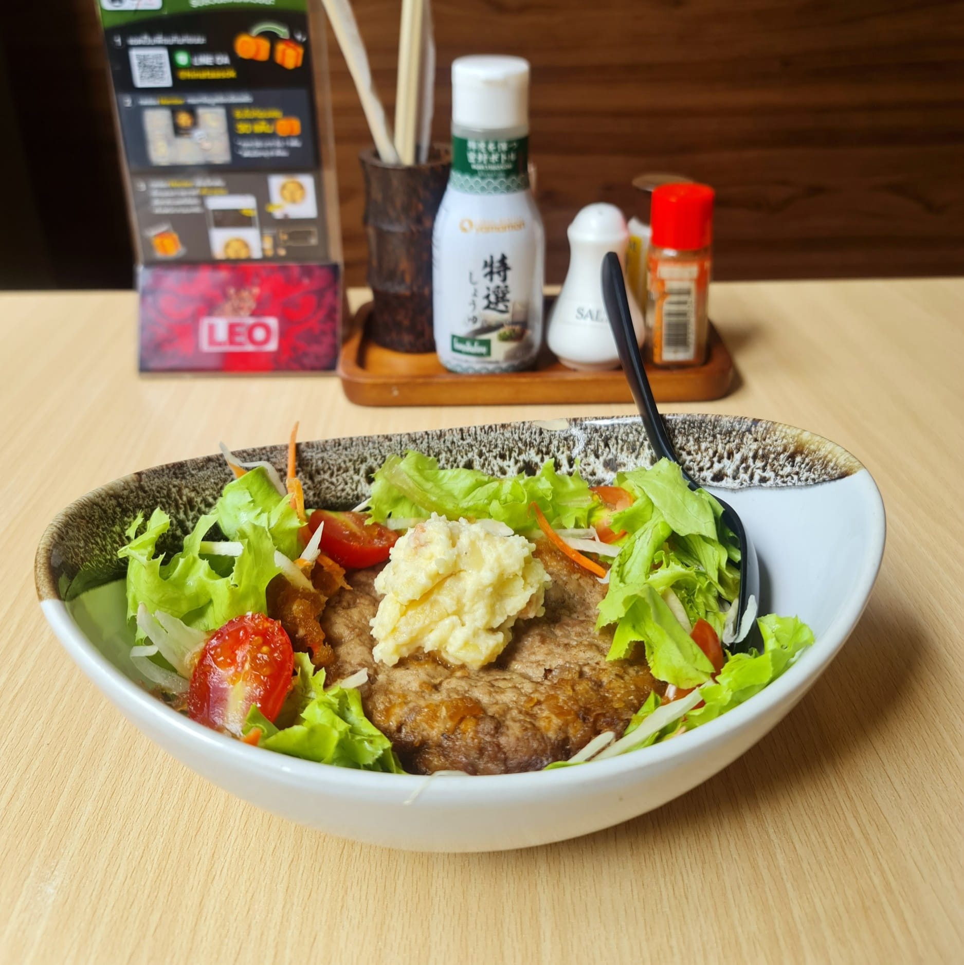 TokiDoki Curry Sutthisan, ส้มตำแฟร์สโตร์, จิน โถง กัว, Hinata, จีรพร อาหารเวียดนาม สาขาสุทธิสาร, ล้านนัวส์, อีเปีย, สมบูรณ์โภชนา, แหลมลูกชิ้นปลา, ก๋วยจั๊บน้ำข้นเเม่มูล, ก๋วยเตี๋ยวลุงหนั่นรัชดา, White Cosmo, Oba San 168, แสงทอง, ซุนหงอคง หม่าล่าปิ้งย่าง, ตังค์เต็มมีเนย, ลุงหนวด - เจ้าเก่า ห้วยขวาง by นายเครา, สุดที่รส - Sutthirot, Nene Korean BBQ Buffet, แซ่บวัน รัชดา, จิ้มจุ่มสุทธิพรเจ้าเก่า หน้า BU place, โคตรยำ ห้วยขวาง, Neta Fish&amp;Meat, Gyu-Ya Yakiniku, อั้งซิวฮะ, Hommari หอมมาริ, ร้านส้มตำ“ฅนมักตำ