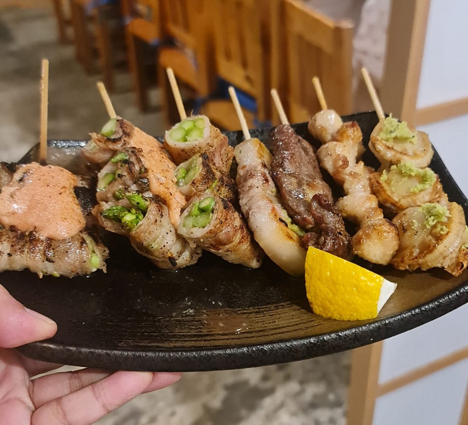 TokiDoki Curry Sutthisan, ส้มตำแฟร์สโตร์, จิน โถง กัว, Hinata, จีรพร อาหารเวียดนาม สาขาสุทธิสาร, ล้านนัวส์, อีเปีย, สมบูรณ์โภชนา, แหลมลูกชิ้นปลา, ก๋วยจั๊บน้ำข้นเเม่มูล, ก๋วยเตี๋ยวลุงหนั่นรัชดา, White Cosmo, Oba San 168, แสงทอง, ซุนหงอคง หม่าล่าปิ้งย่าง, ตังค์เต็มมีเนย, ลุงหนวด - เจ้าเก่า ห้วยขวาง by นายเครา, สุดที่รส - Sutthirot, Nene Korean BBQ Buffet, แซ่บวัน รัชดา, จิ้มจุ่มสุทธิพรเจ้าเก่า หน้า BU place, โคตรยำ ห้วยขวาง, Neta Fish&amp;Meat, Gyu-Ya Yakiniku, อั้งซิวฮะ, Hommari หอมมาริ, ร้านส้มตำ“ฅนมักตำ