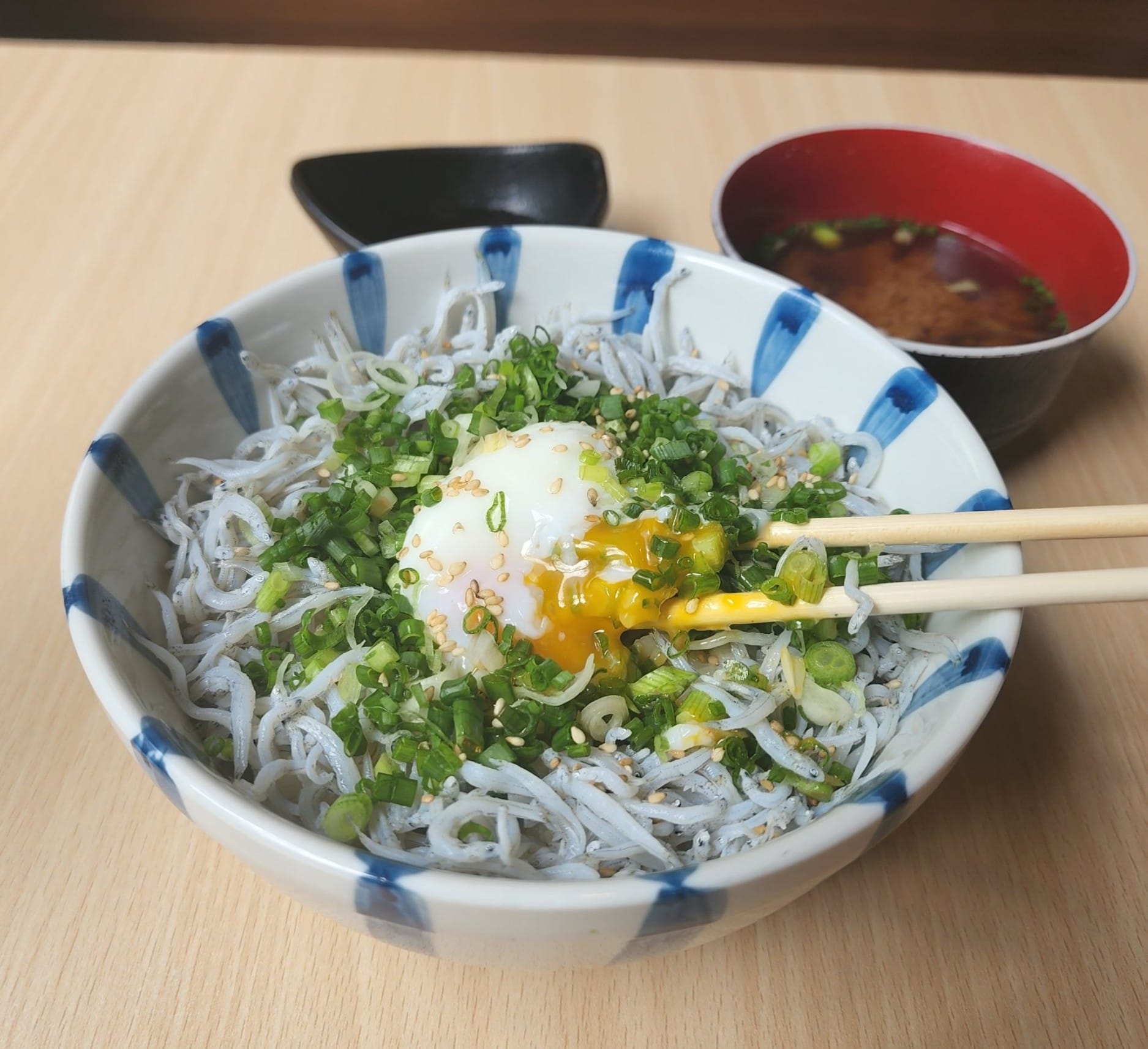 TokiDoki Curry Sutthisan, ส้มตำแฟร์สโตร์, จิน โถง กัว, Hinata, จีรพร อาหารเวียดนาม สาขาสุทธิสาร, ล้านนัวส์, อีเปีย, สมบูรณ์โภชนา, แหลมลูกชิ้นปลา, ก๋วยจั๊บน้ำข้นเเม่มูล, ก๋วยเตี๋ยวลุงหนั่นรัชดา, White Cosmo, Oba San 168, แสงทอง, ซุนหงอคง หม่าล่าปิ้งย่าง, ตังค์เต็มมีเนย, ลุงหนวด - เจ้าเก่า ห้วยขวาง by นายเครา, สุดที่รส - Sutthirot, Nene Korean BBQ Buffet, แซ่บวัน รัชดา, จิ้มจุ่มสุทธิพรเจ้าเก่า หน้า BU place, โคตรยำ ห้วยขวาง, Neta Fish&amp;Meat, Gyu-Ya Yakiniku, อั้งซิวฮะ, Hommari หอมมาริ, ร้านส้มตำ“ฅนมักตำ