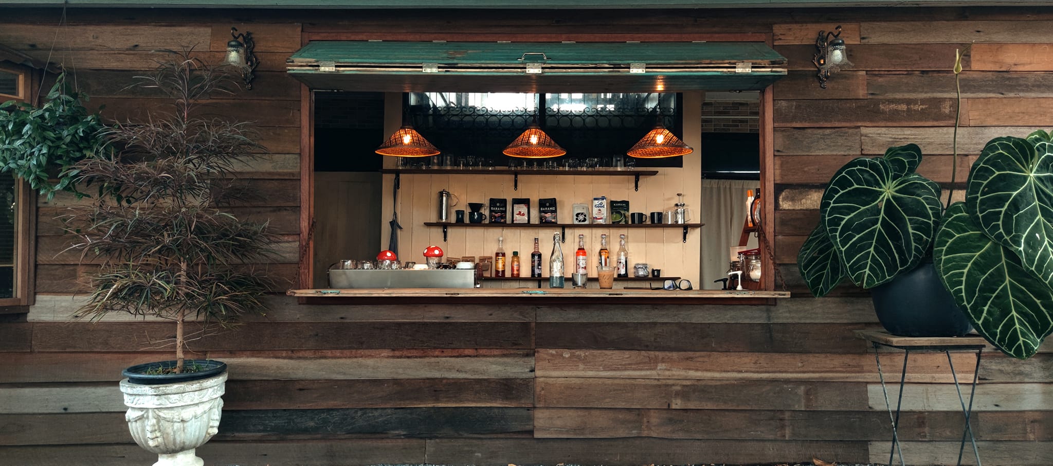 รำไร, ธรรมชาติโอชา, Rangnok Cafe&amp;Bar, บ้านท่าน้ำนนท์ Chaopraya antique Cafe, THE COUSIN, เพลิน Zaab Cafe, สายน้ำคาเฟ่ เกาะเกร็ด, สวนกู เดอะคาเฟ่, กาแฟบ้านเลขที่ ๑, 5522cafe, Rongsi Studio, คลองอ้อมคาเฟ่, คาเฟ่บ้านเฮีย