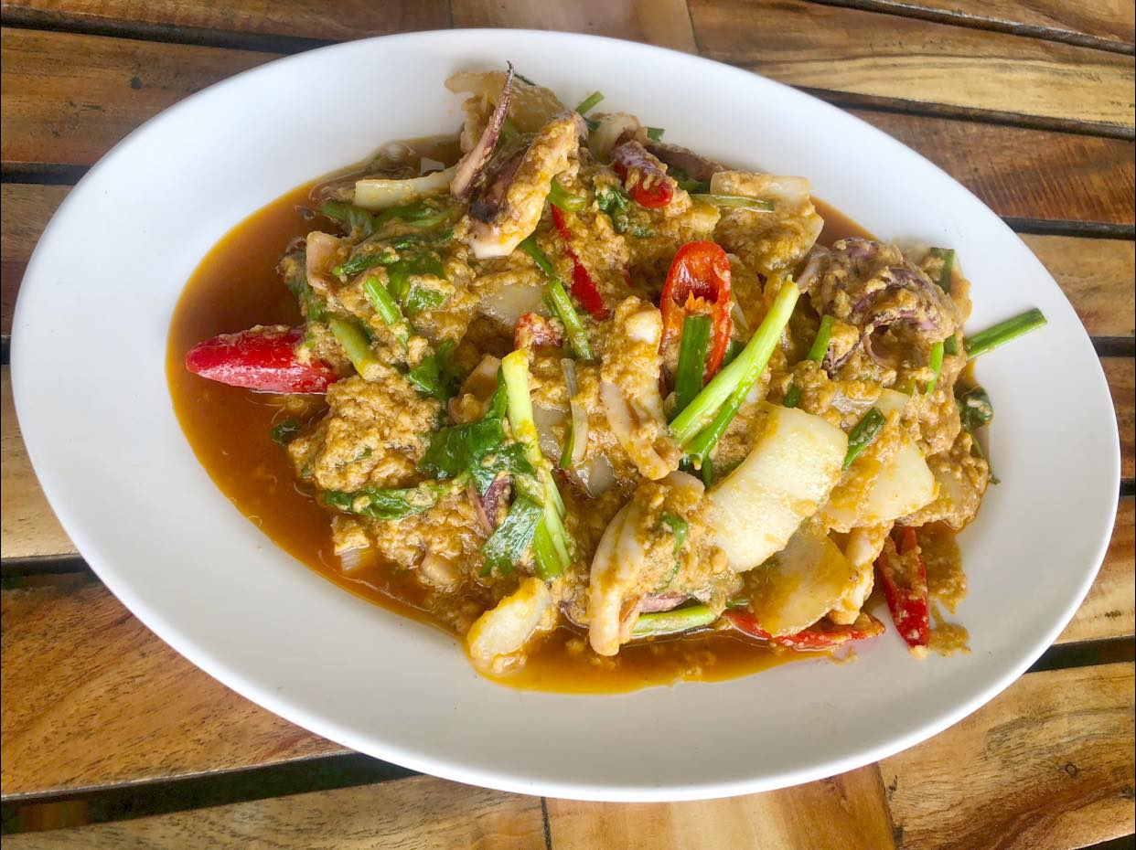 ข้าวต้มปลา 164, สาขาพัทยา, ข้าวต้มกุ๊ย ปาหนัน สูตรต้นตำรับ สาขาพัทยา , ข้าวต้มปลาเจ้าเก่า ลานโพธิ์เดิม, เจ๊นงค์ ข้าวต้มบาทเดียว พัทยา, ข้าวต้มป้าเล็กโต้รุ่ง, ราชาข้าวต้มผักบุ้งลอยฟ้า พัทยากลาง, ป.อยู่เย็นรสเด่น พัทยา, ข้าวต้มปลาปัญญาชน, สาขาพัทยากลางสาย 3, ราชาข้าวต้มผักบุ้งลอยฟ้า, สาขาพัทยาสาย 3, ข้าวต้มหนุ่ม พัทยา, ตี๋เล็ก ข้าวต้มปลา, ข้าวต้มปลาแป๊ะจั๊ว, ร้านข้าวต้มประจันบาน, ข้าวต้มโชคอนันต์