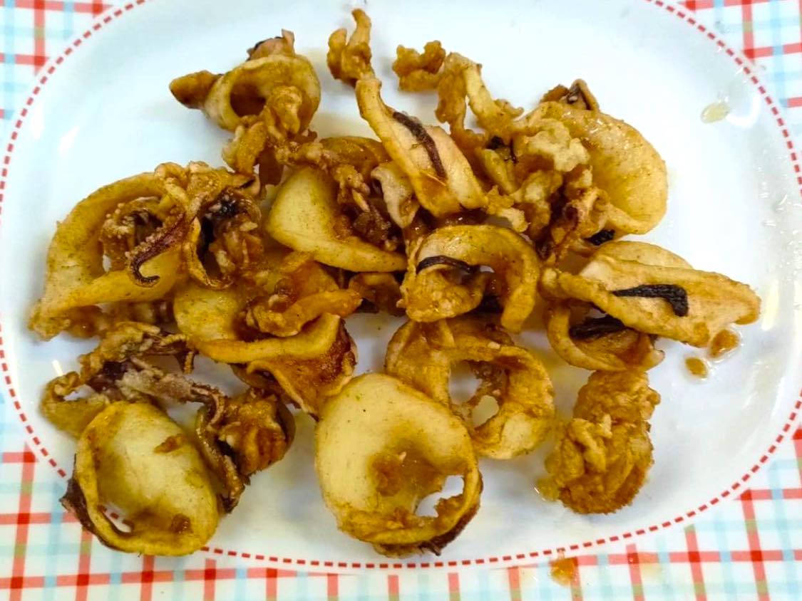 ข้าวต้มปลา 164, สาขาพัทยา, ข้าวต้มกุ๊ย ปาหนัน สูตรต้นตำรับ สาขาพัทยา , ข้าวต้มปลาเจ้าเก่า ลานโพธิ์เดิม, เจ๊นงค์ ข้าวต้มบาทเดียว พัทยา, ข้าวต้มป้าเล็กโต้รุ่ง, ราชาข้าวต้มผักบุ้งลอยฟ้า พัทยากลาง, ป.อยู่เย็นรสเด่น พัทยา, ข้าวต้มปลาปัญญาชน, สาขาพัทยากลางสาย 3, ราชาข้าวต้มผักบุ้งลอยฟ้า, สาขาพัทยาสาย 3, ข้าวต้มหนุ่ม พัทยา, ตี๋เล็ก ข้าวต้มปลา, ข้าวต้มปลาแป๊ะจั๊ว, ร้านข้าวต้มประจันบาน, ข้าวต้มโชคอนันต์