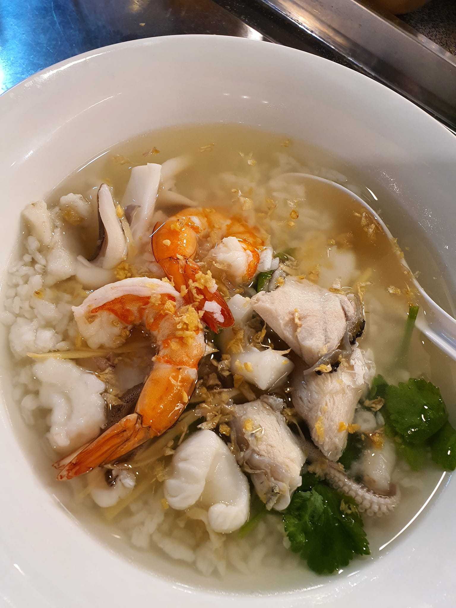 ข้าวต้มปลา 164, สาขาพัทยา, ข้าวต้มกุ๊ย ปาหนัน สูตรต้นตำรับ สาขาพัทยา , ข้าวต้มปลาเจ้าเก่า ลานโพธิ์เดิม, เจ๊นงค์ ข้าวต้มบาทเดียว พัทยา, ข้าวต้มป้าเล็กโต้รุ่ง, ราชาข้าวต้มผักบุ้งลอยฟ้า พัทยากลาง, ป.อยู่เย็นรสเด่น พัทยา, ข้าวต้มปลาปัญญาชน, สาขาพัทยากลางสาย 3, ราชาข้าวต้มผักบุ้งลอยฟ้า, สาขาพัทยาสาย 3, ข้าวต้มหนุ่ม พัทยา, ตี๋เล็ก ข้าวต้มปลา, ข้าวต้มปลาแป๊ะจั๊ว, ร้านข้าวต้มประจันบาน, ข้าวต้มโชคอนันต์