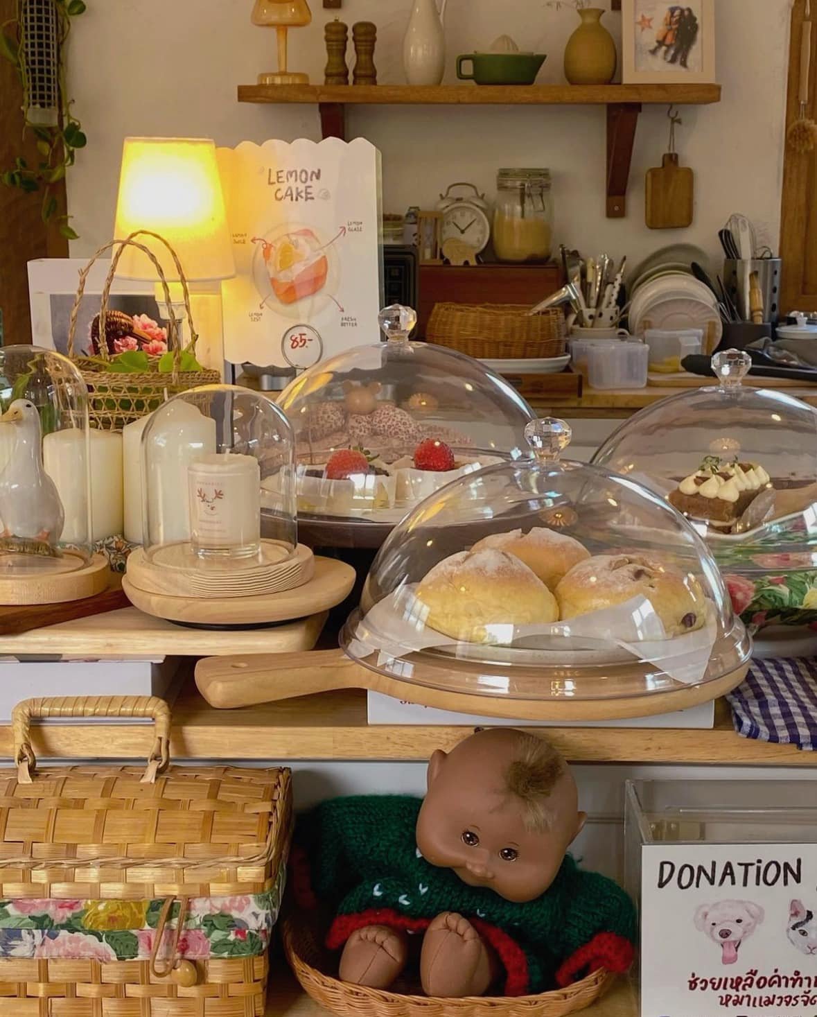 Air Space Hua Hin, ปลีกวิเวก คาเฟ่, After morning cafe, The Chocolate Factory HuaHin, DRIP RIM LAY, Top Seacret Beach Cafe, Molley coffee stand, RowHou8e Cafe' HuaHin106, 25 Monday cafe', S'more Cafe Huahin, Tree House Cafe', Wilaiwan Hua Hin