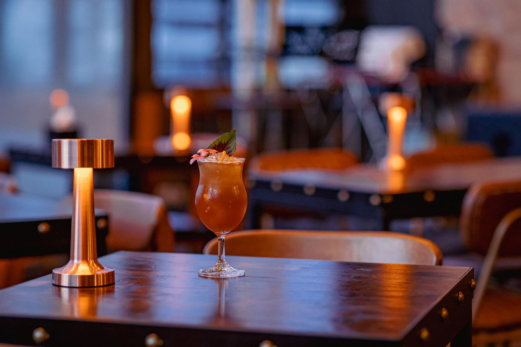 Pachi Bangkok, AINU Bar, Beer Belly Bkk, Cardroom BKK, She Bar, Rabbit Hole, Ekamai Beer House, SOHO BKK, Thonglor Yokocho トンロー横丁, Nowhere (โนแวร์), Another Round, HEAP Cafe' &amp; Restaurant