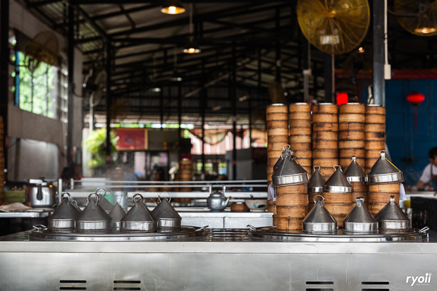 ครัวผักสด, Iconic Club Style, แก้วติ่มซำ, ตำ มึน มึน น., สวนอาหารริเวอร์ไซด์การเด้น, ยายปวด, ลุย, นิวแซ่บสุดซอย, ครัวตาอ้อซีฟู๊ด ชุมพร, ลุงเผล็นกุ้งหลวง, แม่ไม้ซีฟู้ด, ครัวสวนตาจี๊ด, ฟารีดาชาโรตี สาขาชุมพร, ก๋วยเตี๋ยวเนื้อนายดำ, ครัวทุ่งแพะ, บ้านพรรคพวก, ร้านอาหารตะเกียงไทยชุมพร, โกเหลียง, ครัวบ้านริมน้ำ ไร่ล่างซิตี้, พนังตักซีฟู๊ด คาเฟ่&amp;บาร์, ติ่มซำ หอเจี๊ยะ at ชุมพร, ครัวคุณจักษ์