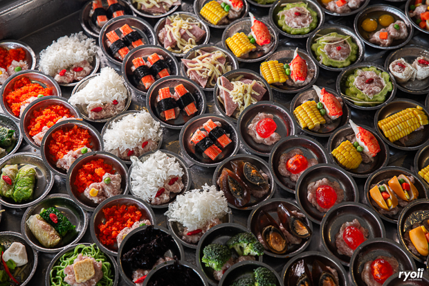 ครัวผักสด, Iconic Club Style, แก้วติ่มซำ, ตำ มึน มึน น., สวนอาหารริเวอร์ไซด์การเด้น, ยายปวด, ลุย, นิวแซ่บสุดซอย, ครัวตาอ้อซีฟู๊ด ชุมพร, ลุงเผล็นกุ้งหลวง, แม่ไม้ซีฟู้ด, ครัวสวนตาจี๊ด, ฟารีดาชาโรตี สาขาชุมพร, ก๋วยเตี๋ยวเนื้อนายดำ, ครัวทุ่งแพะ, บ้านพรรคพวก, ร้านอาหารตะเกียงไทยชุมพร, โกเหลียง, ครัวบ้านริมน้ำ ไร่ล่างซิตี้, พนังตักซีฟู๊ด คาเฟ่&amp;บาร์, ติ่มซำ หอเจี๊ยะ at ชุมพร, ครัวคุณจักษ์