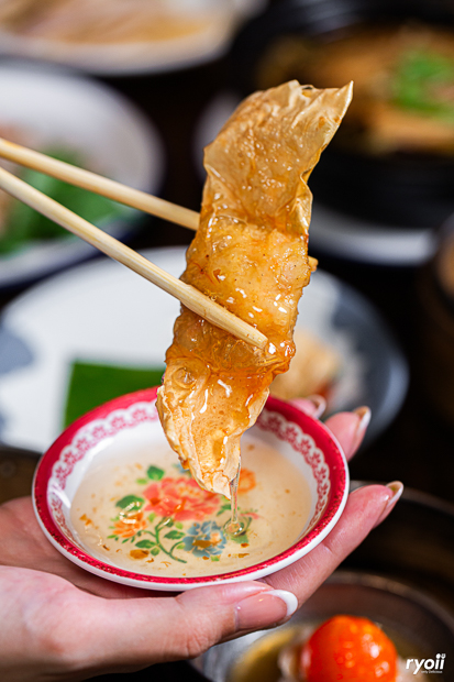 ครัวผักสด, Iconic Club Style, แก้วติ่มซำ, ตำ มึน มึน น., สวนอาหารริเวอร์ไซด์การเด้น, ยายปวด, ลุย, นิวแซ่บสุดซอย, ครัวตาอ้อซีฟู๊ด ชุมพร, ลุงเผล็นกุ้งหลวง, แม่ไม้ซีฟู้ด, ครัวสวนตาจี๊ด, ฟารีดาชาโรตี สาขาชุมพร, ก๋วยเตี๋ยวเนื้อนายดำ, ครัวทุ่งแพะ, บ้านพรรคพวก, ร้านอาหารตะเกียงไทยชุมพร, โกเหลียง, ครัวบ้านริมน้ำ ไร่ล่างซิตี้, พนังตักซีฟู๊ด คาเฟ่&amp;บาร์, ติ่มซำ หอเจี๊ยะ at ชุมพร, ครัวคุณจักษ์