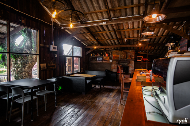 ครัวผักสด, Iconic Club Style, แก้วติ่มซำ, ตำ มึน มึน น., สวนอาหารริเวอร์ไซด์การเด้น, ยายปวด, ลุย, นิวแซ่บสุดซอย, ครัวตาอ้อซีฟู๊ด ชุมพร, ลุงเผล็นกุ้งหลวง, แม่ไม้ซีฟู้ด, ครัวสวนตาจี๊ด, ฟารีดาชาโรตี สาขาชุมพร, ก๋วยเตี๋ยวเนื้อนายดำ, ครัวทุ่งแพะ, บ้านพรรคพวก, ร้านอาหารตะเกียงไทยชุมพร, โกเหลียง, ครัวบ้านริมน้ำ ไร่ล่างซิตี้, พนังตักซีฟู๊ด คาเฟ่&amp;บาร์, ติ่มซำ หอเจี๊ยะ at ชุมพร, ครัวคุณจักษ์