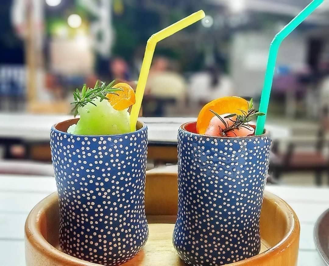 บ้านสวนลุงไข่, พี่เชษฐ์, Sawasdee-CuP Samui, ร้านอาหารข้าวหอม เกาะสมุย, ครัวชาวบ้าน, ท่าเรือสมุยซีฟู้ด, เสบียงเล, Mira Serene, โกเซ้ง เกาะสมุย, ครัวเสวยสมุย, The Roof Samui, มิสสมุย, Jam restaurant