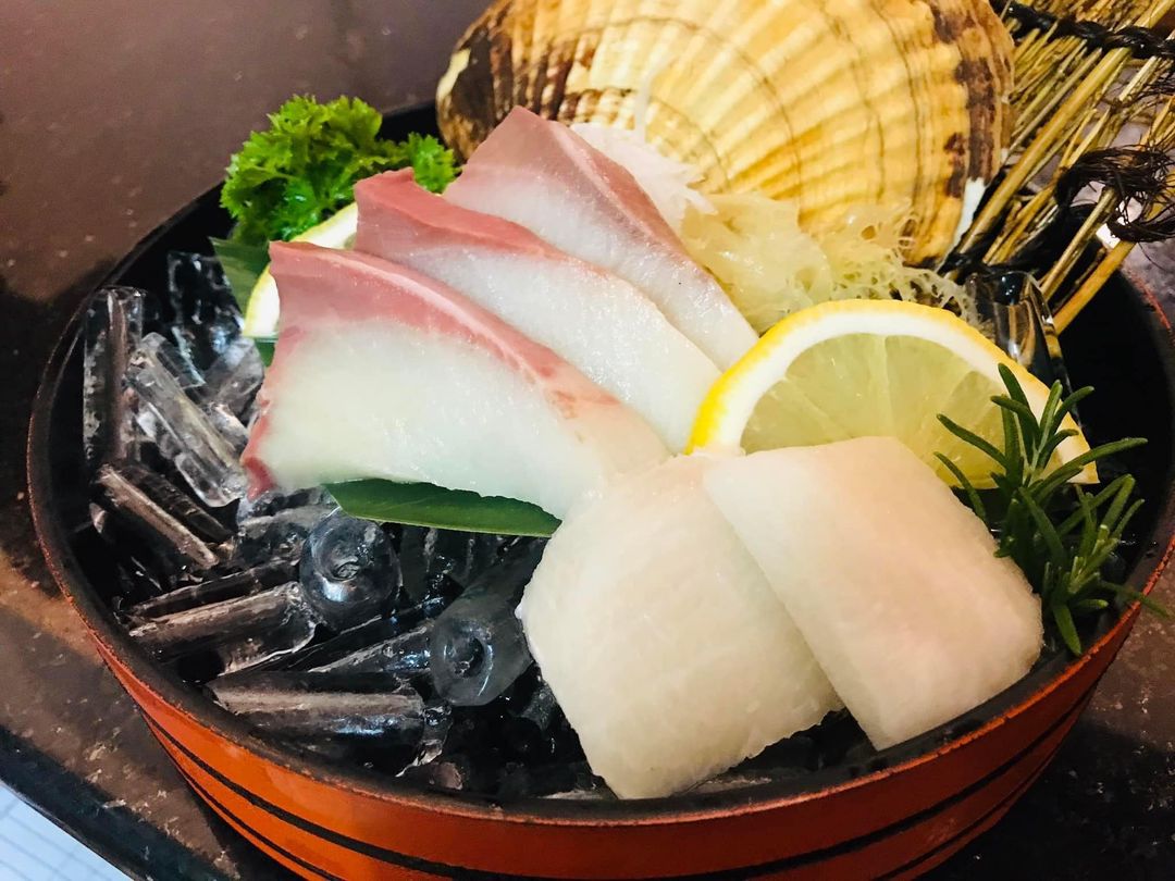 สำรับกับข้าว, ก๋างโต้ง, ครัวจันทร์หอม, จุ่มยักษ์, บ้านแม่คุณ, Miyako Japanese, สุดาพร หมูกะทะ, ตะบันตำ ตำถาดบันลือโลก