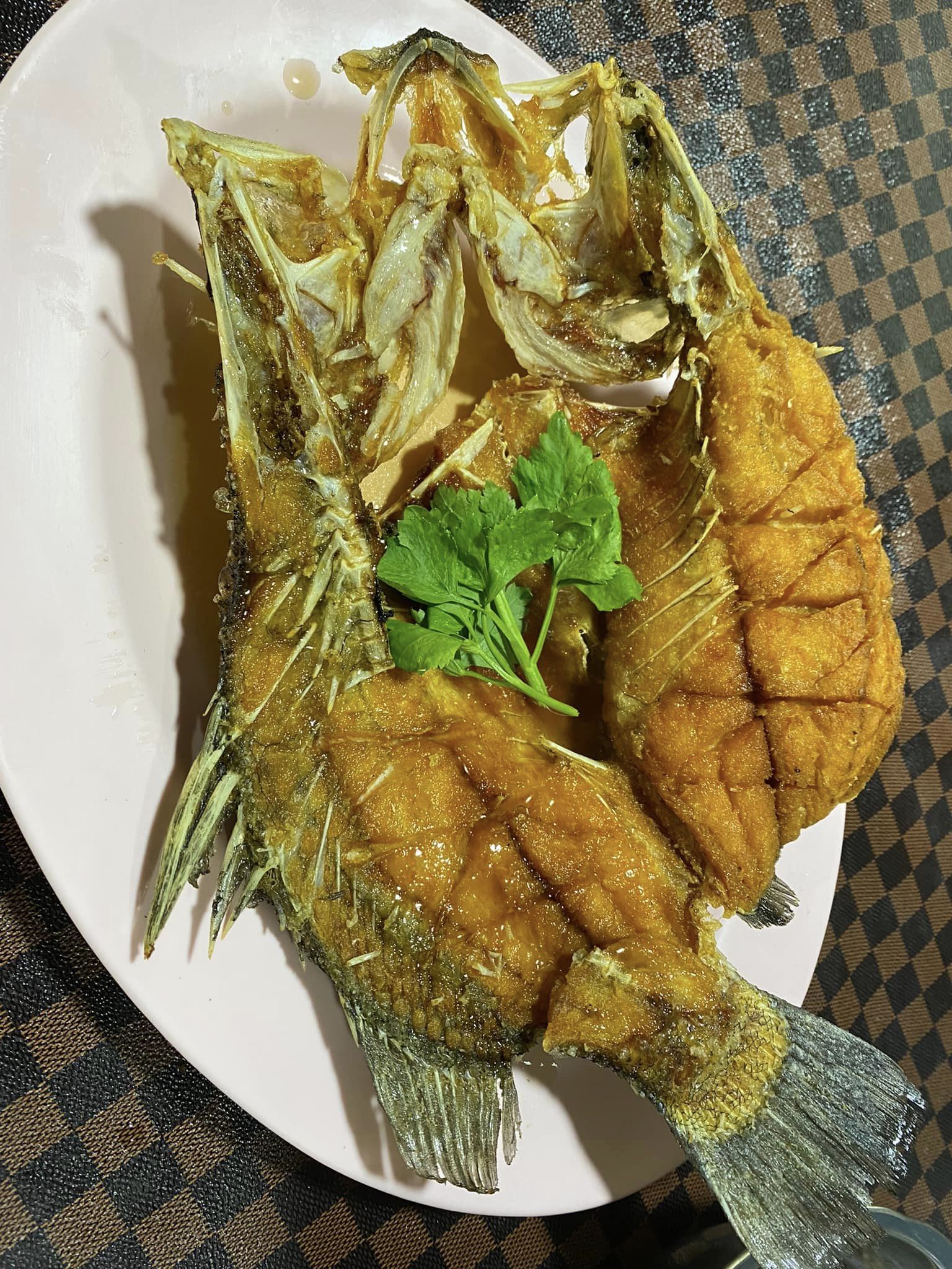 สำรับกับข้าว, ก๋างโต้ง, ครัวจันทร์หอม, จุ่มยักษ์, บ้านแม่คุณ, Miyako Japanese, สุดาพร หมูกะทะ, ตะบันตำ ตำถาดบันลือโลก