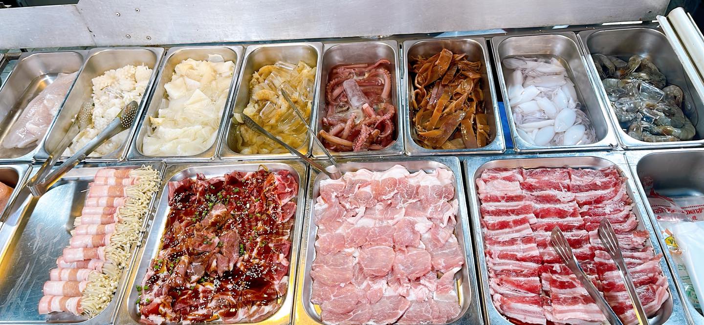 สำรับกับข้าว, ก๋างโต้ง, ครัวจันทร์หอม, จุ่มยักษ์, บ้านแม่คุณ, Miyako Japanese, สุดาพร หมูกะทะ, ตะบันตำ ตำถาดบันลือโลก