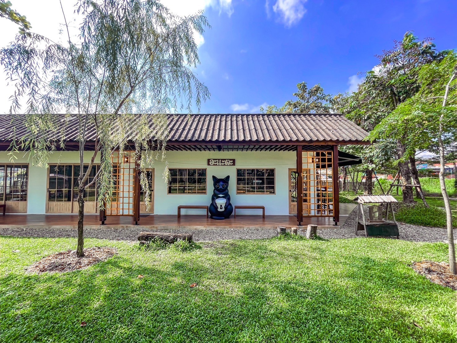 อะนะตะการ์เดนชิล, ดาวคะนองลำพูน, เฮียจั๊ว เกาเหลาเลือดหมู, ข้าวซอยบ้านยอง, ขนมเส้นหม้อดิน, Lap-Lungnil Fanpage-ร้านลาบลุงนิล ลำพูน, ร้านอาหาร ม่วนใจ๋ปลาจุ่ม ลำพูน, ก๋วยเตี๋ยวหมูตุ๋นลำไย, ก๋วยเตี๋ยวคุณแดง, เตี๋ยวสุขใจ “อัพเกรด”, My Vietnam Lamphun - มายเวียดนามลำพูน, NA TEA TIME, Chef's house