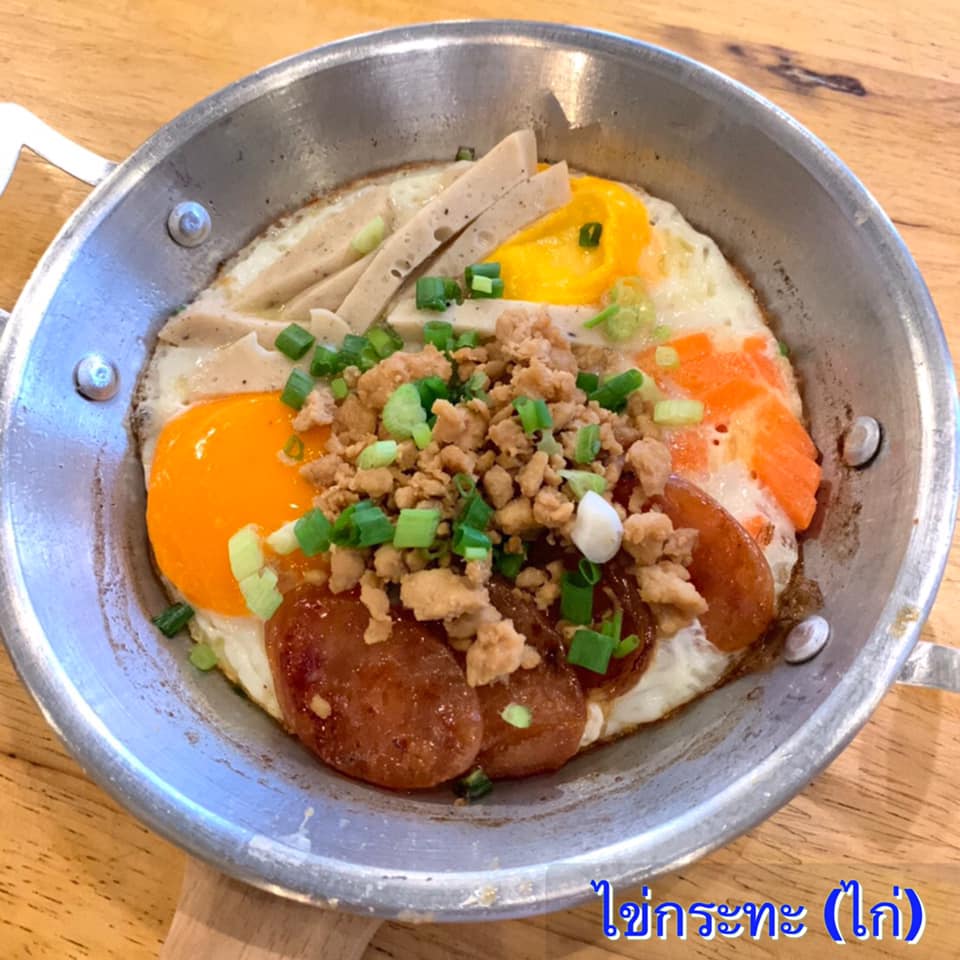 Cypher Gelato, สุกี้จินดา, สาขาลาดพร้าววังหิน, เถ่าชิ่ว น้ำเต้าหู้มือหนึ่ง, เตาถ่าน หมูกระทะ, Unfinished Coffee Roaster, เซี้ยม ก๋วยเตี๋ยวสุโขทัย วังหิน, เครปป้าเฉื่อย, สาขา Plaza Lagoon, เฝอ'54, สาขาลาดพร้าววังหิน 60, ซ้งเป็ดพะโล้, ผัดไทยวังหิน Showปัง, ราดหน้าฟาไฉ, โกวนัน, โกวใหญ่ ก๋วยเตี๋ยวหมูต้มยำ, รัตนา ราชาบะหมี่เกี๊ยวข้าวหมูแดง, ทวีชัยเป็ดพะโล้, กล้วยทอดล้านช้าง, Wood Café, หมูมาไก่ไป, เลิศทิพย์วังหิน, ก๋วยเตี๋ยวต้มยำไข่ลาวา, Buta Shabu, โก โรตีชาชัก ลาดพร้าววังหิน