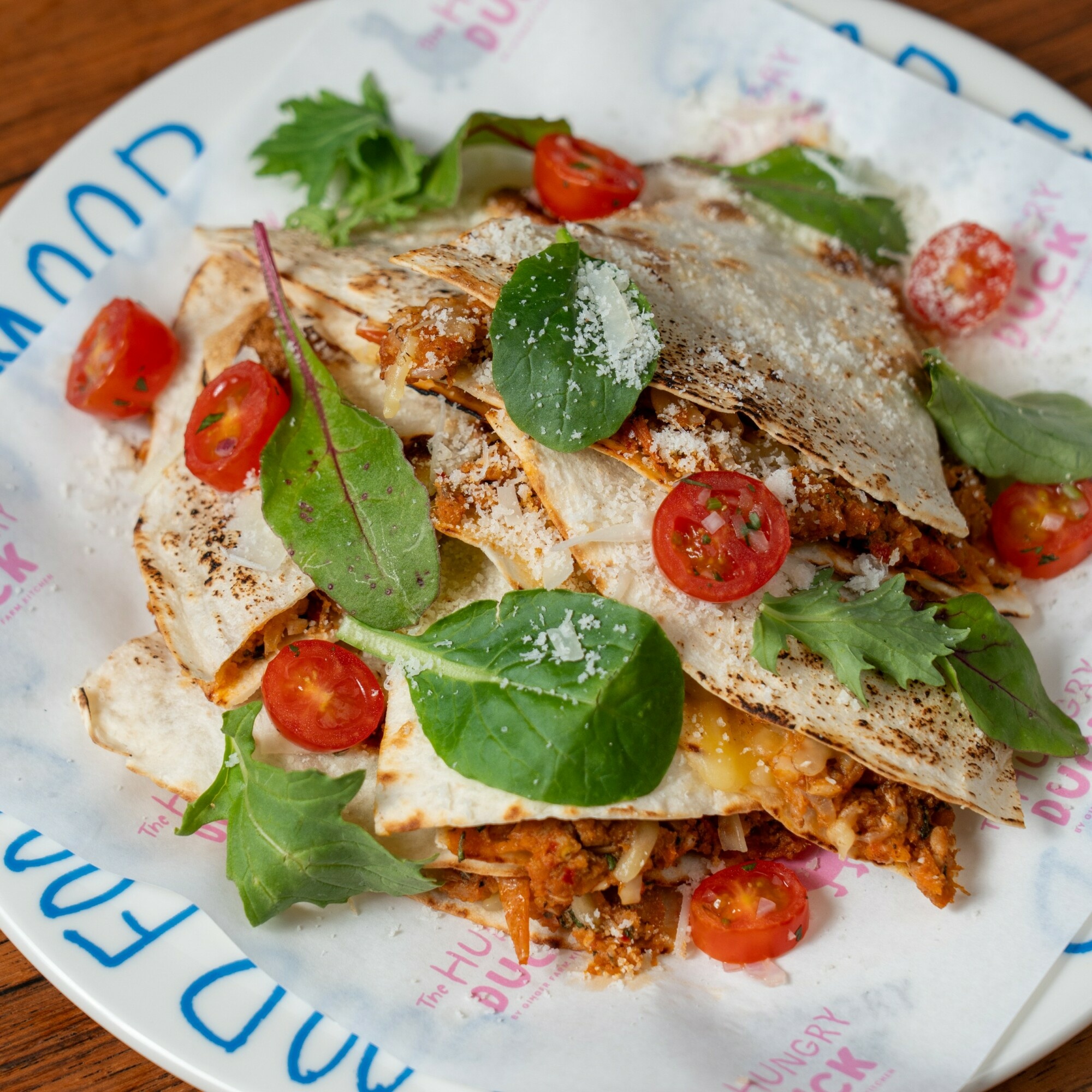 เฮือนขันโตก ขนมจีน บ้านน้ำพริก, Mira Cuisine, ถึงเจียงใหม่ คิทเช่น อาหารเหนือ, สบันงา, คุ้มขันโตก, ลำแต๊ๆ, หอมป้อมหอมเป, บ้านขันโตกฮาลาล