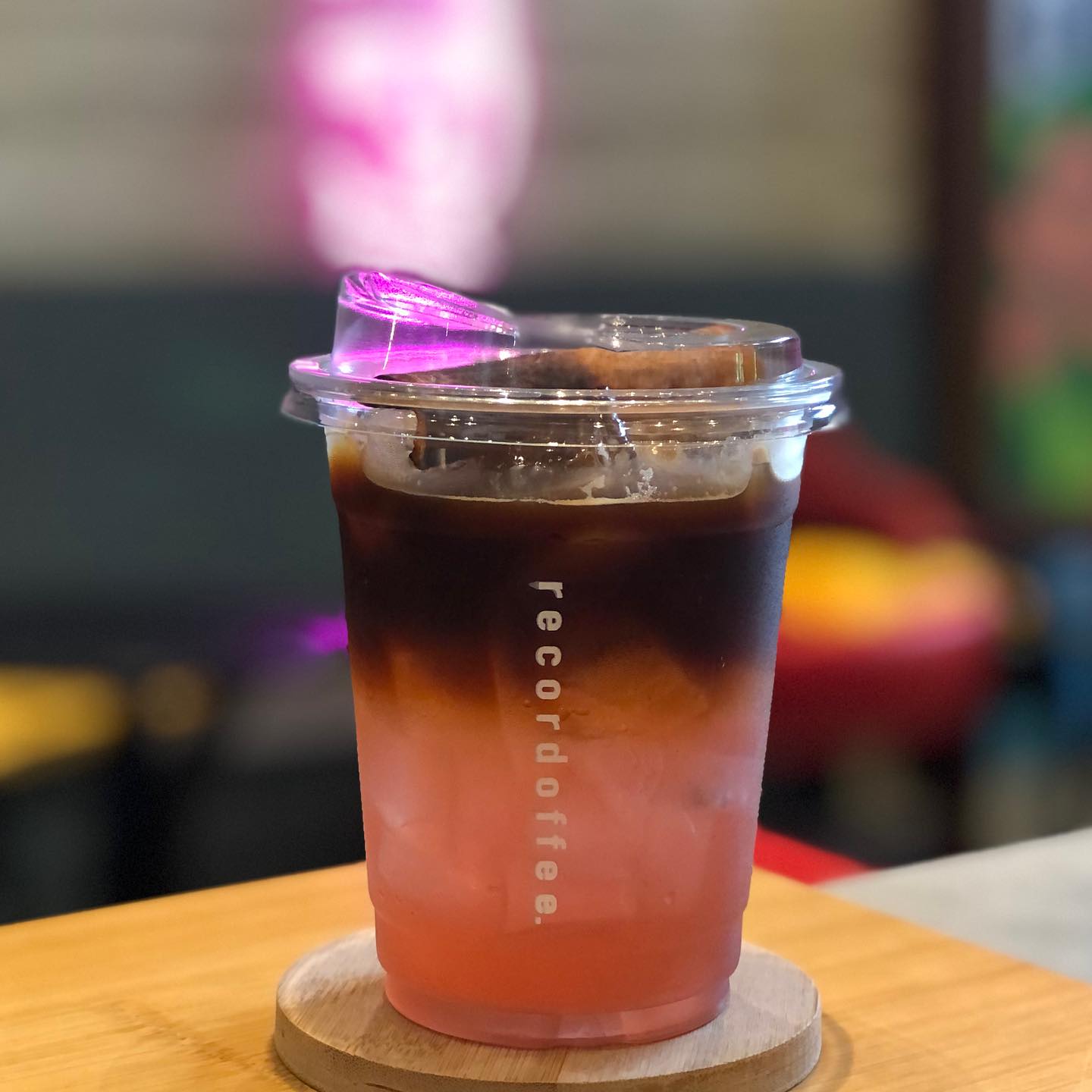 Recordoffee, มานพ สุกี้รถกระบะ, ก๋วยเตี๋ยวผัดงี่เง่า at เจ๊เบญ โอเดี้ยน, แดงราชาหอยทอด, ภัตตาคารกว้านสิ่วกี่, La Cabra Thailand, เจ๊คุ้งเกาเหลาเลือดหมู, ข้าวผัดปูตลาดน้อย