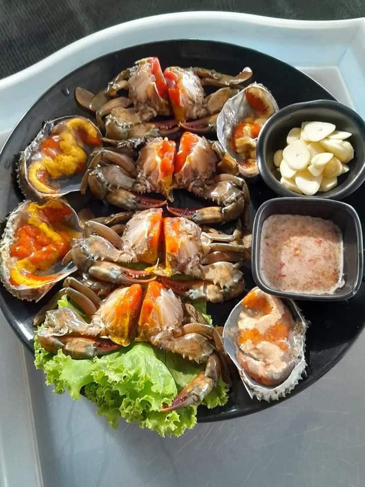 Pop View, ครัวบ้านกลางทะเล, Ripple Sea, ร้านลับหมึกช๊อต อ่าวอุดมซอย17, ร้านป๋าดำซีฟู้ด, ป้าแอ๊ดซีฟู๊ด, ติดดินซีฟู้ด, มุมอร่อย ศรีราชา, TOH CREW, เรือนน้ำซีฟู๊ด ศรีราชา, ครัวทะเล จันผา, ร้านอาหาร เฒ่าทะเล ซีฟู๊ด อ่าวอุดม, ร้านป้อมกินแล้วรวย