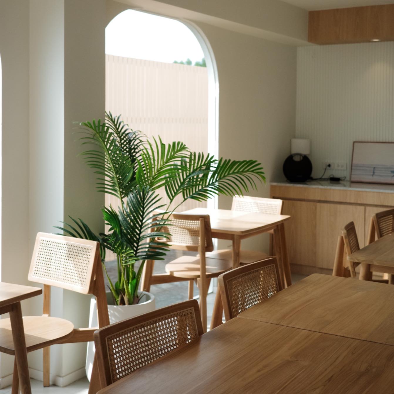 CURVE, STIRR Coffee, Haus Coffee and Space, SeaSeoul cafe, 1degreesnorth, Kongkang Kafe, กาเเฟริมน้ำ บ้านชูใจ, สวนก๋ง, กาแฟบ้านทวด, COFFEE BEACH, Jump at Sea, Whitebeam coffee &amp; eatery