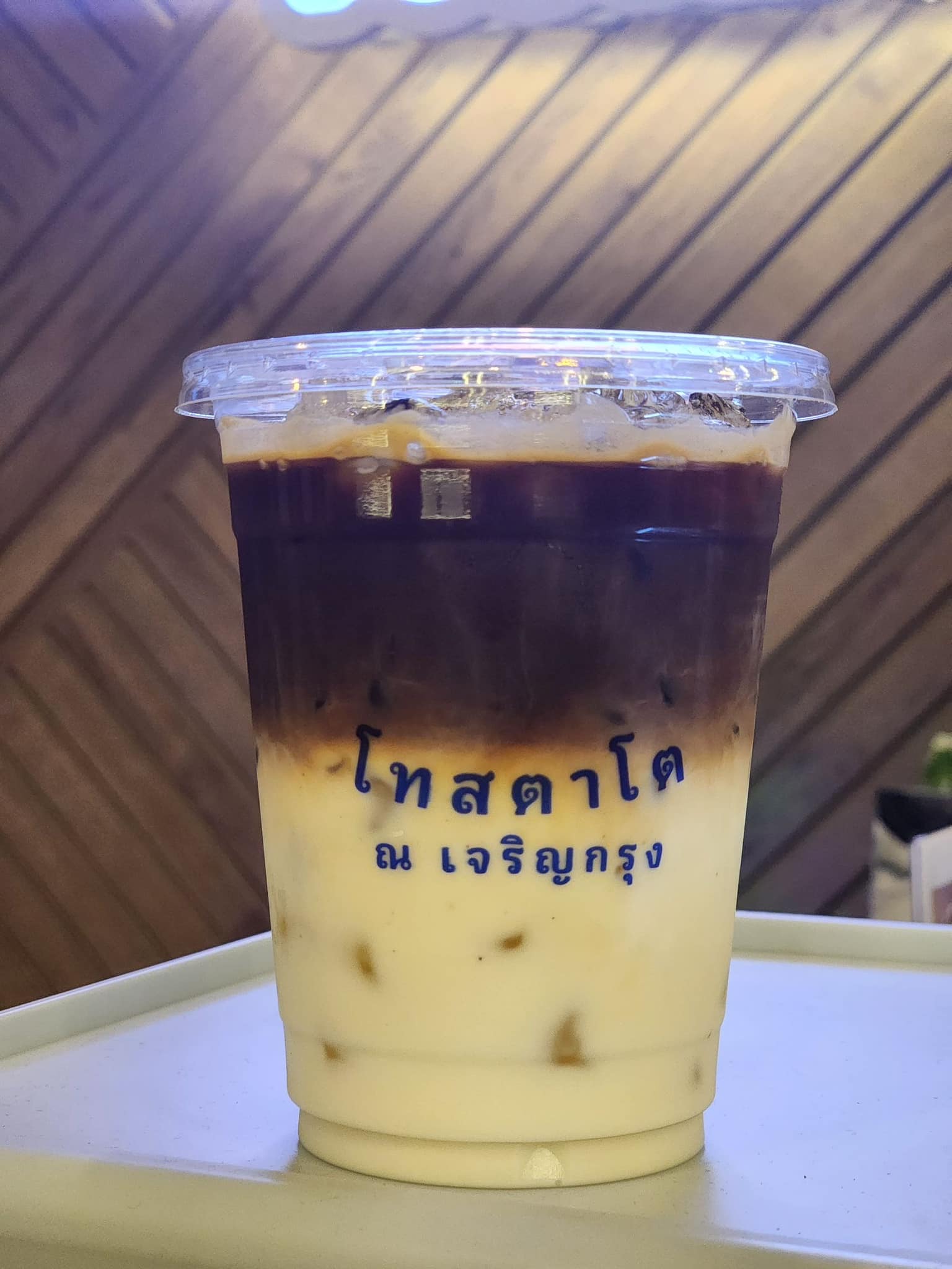 ประจักษ์, REN Cafe and Goods, Tostato Charoen Krung, ตั้งใจย่าง, Sarnies Bangkok, HĒIJīi Bangkok, เล่าสี่ เกาเหลาเลือดหมู, Henryfry, ทับทิมกรอบ หน้าวัดสุทธิ, ลูกชิ้นปลาเจ้าหลง, Baan Phadthai, เชอร์รี่ เย็นตาโฟ, ร้านเหรียญทอง เจริญกรุง 23, ก๋วยเตี๋ยวหลอดเจ๊ใหญ่, ฮ้งลูกชิ้นปลาเยาวราช