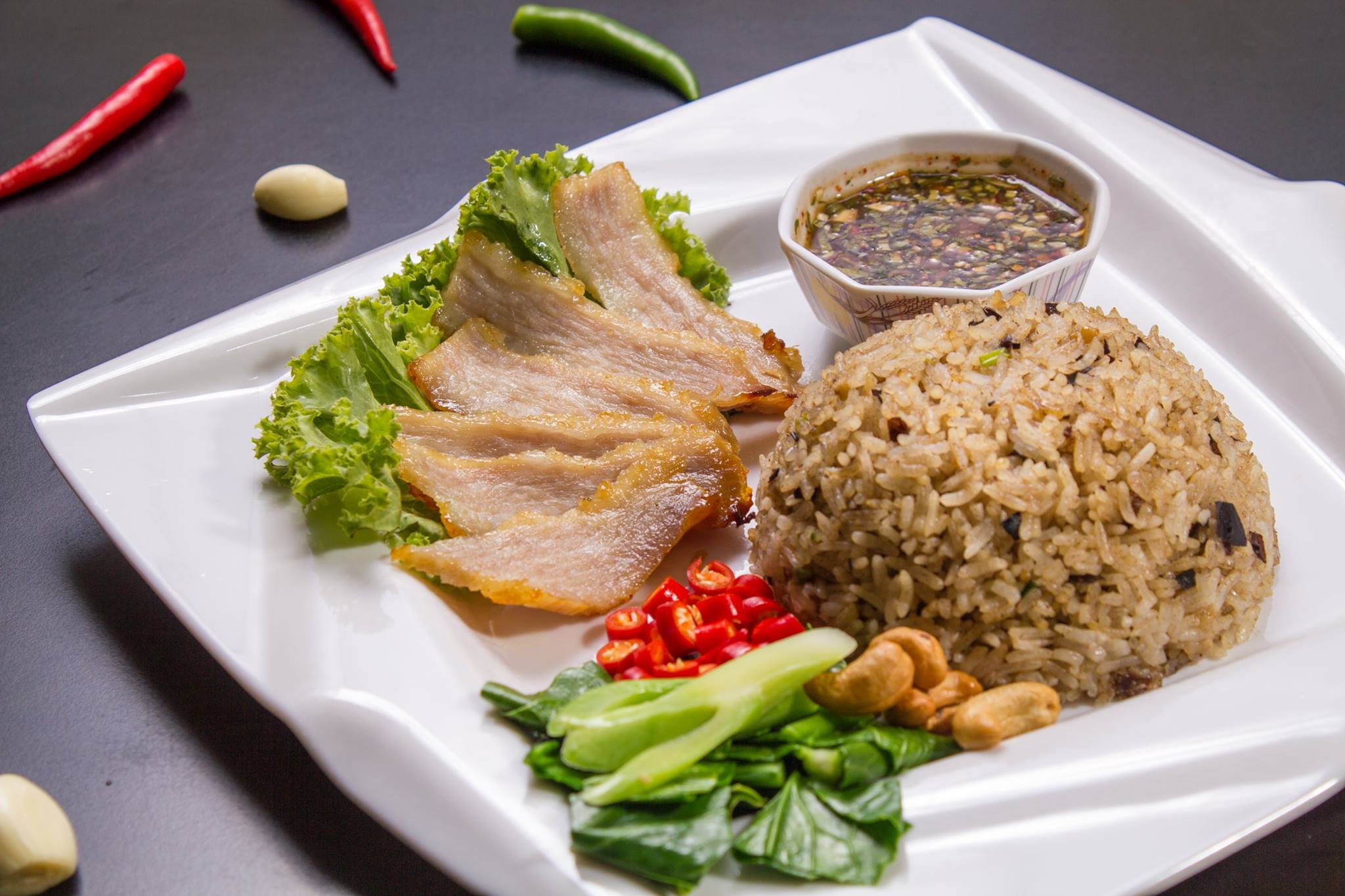 TokiDoki Curry Sutthisan, ส้มตำแฟร์สโตร์, จิน โถง กัว, Hinata, จีรพร อาหารเวียดนาม สาขาสุทธิสาร, ล้านนัวส์, อีเปีย, สมบูรณ์โภชนา, แหลมลูกชิ้นปลา, ก๋วยจั๊บน้ำข้นเเม่มูล, ก๋วยเตี๋ยวลุงหนั่นรัชดา, White Cosmo, Oba San 168, แสงทอง, ซุนหงอคง หม่าล่าปิ้งย่าง, ตังค์เต็มมีเนย, ลุงหนวด - เจ้าเก่า ห้วยขวาง by นายเครา, สุดที่รส - Sutthirot, Nene Korean BBQ Buffet, แซ่บวัน รัชดา, จิ้มจุ่มสุทธิพรเจ้าเก่า หน้า BU place, โคตรยำ ห้วยขวาง, Neta Fish&amp;Meat, Gyu-Ya Yakiniku, อั้งซิวฮะ, Hommari หอมมาริ, ร้านส้มตำ“ฅนมักตำ