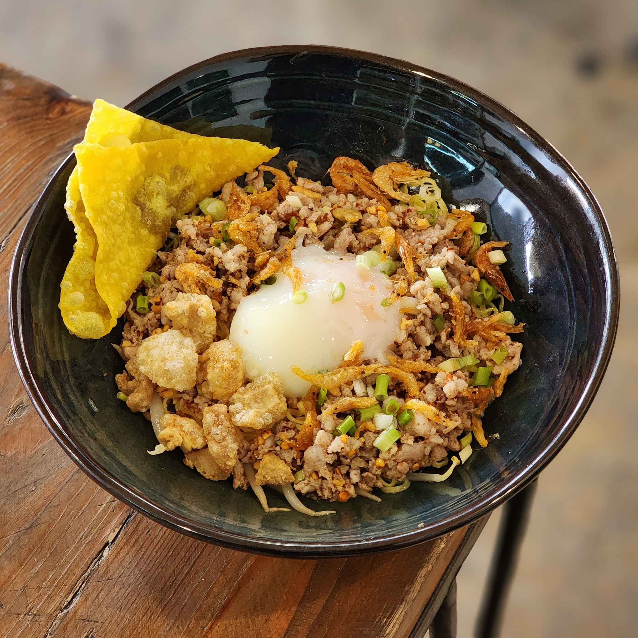 นิยมบุฟเฟ่ต์ ก๋วยเตี๋ยวไก่มะระ, ก๋วยเตี๋ยวเรือ จ้าวคุณ Jaokhun ปากน้ำ สมุทรปราการ, นายท่าน, เฮียปิงลูกชิ้นปลาหมึก, สำรวยก๋วยเตี๋ยวเนื้อ วัดอโศการาม, ก๋วยเตี๋ยวเรือเติมบุญ, ก๋วยเตี๋ยวปลื้ม เนื้อตุ๋น หมูตุ๋น, ก๋วยเตี๋ยวเนื้อ เจ๊หงษ์ แพรกษา, ก๋วยเตี๋ยวเป็ดเจ๊เต็ง, ต.รุ่งโรจน์ ลูกชิ้นปลา, เนื้อตุ๋น แม่ประคำ อร่อยที่สุดในโลก 24 ชม., เจ๊ลี ก๋วยเตี๋ยวเรืออยุธยา รสเด็ด, ติ๋มก๋วยเตี๋ยวเป็ด, ก๋วยเตี๋ยวลูกชิ้นยักษ์ - สะพานเขียว, ก๋วยเตี๋ยวดาวทอง, ก๋วยเตี๋ยวข้ามฟาก, สถานีรถไฟฟ้าทิพวัล-แบริ่งเก่า, ก๋วยเตี๋ยวเรือตรากบ ปั๊ม ปตท.สมจิตร, เจ๊ดา ก๋วยเตี๋ยวเป็ด ปากน้ำ