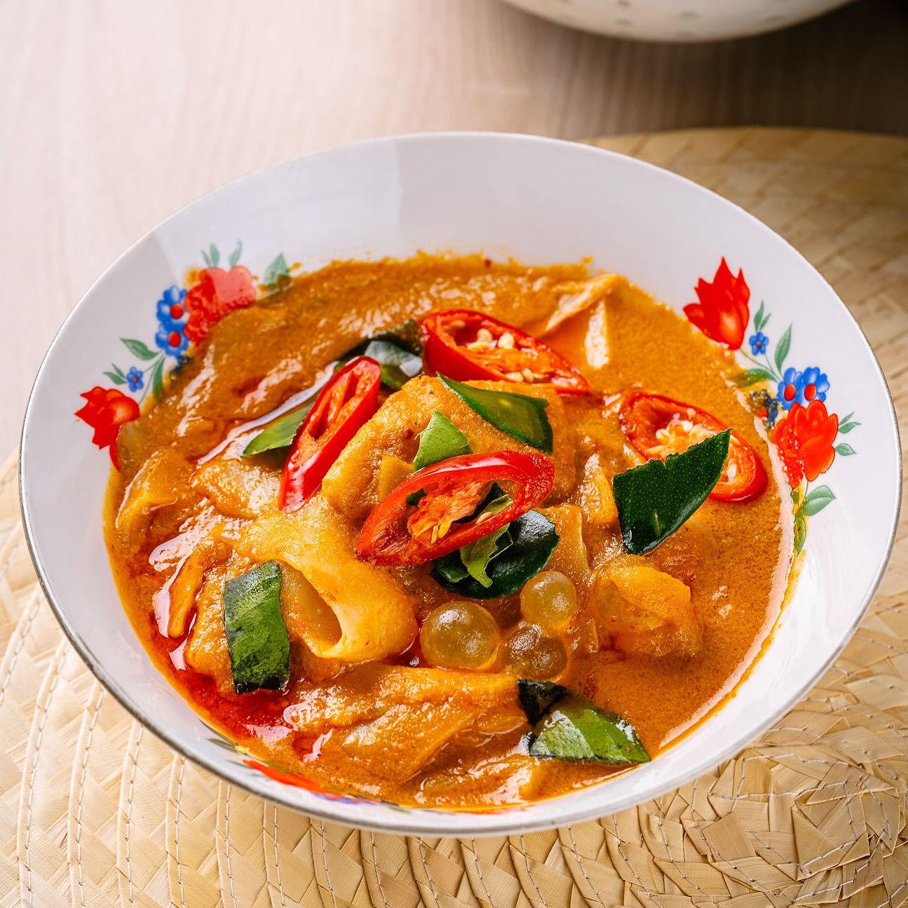 ครัวจำแลง แปลงกาย, ยุ้งข้าวหอม, ขมิ้น Camin Cuisine &amp; Cafe, สาขาอารีย์, ละมุนลิ้น โฮม คิทเช่น, ภูเก็จ, Bistro Palette, Aim.Bangkok, บ้านสะใภ้ใต้, ครัวข้าวหอม แกงปักษ์ใต้, บ้านไอซ์, Paknang.bkk, คุ้น•เคย Eatery, Cafe &amp; Bar, ครัวรสนคร, ครัวคุณอิ้น, สาขาเลียบทางด่วนรามอินทรา, ครัวปากพนัง (อาหารปักษ์ใต้), ปรายระย้า, เรือนแม่หลุย, มัลลิกา ชุมพร อาหารปักษ์ใต้