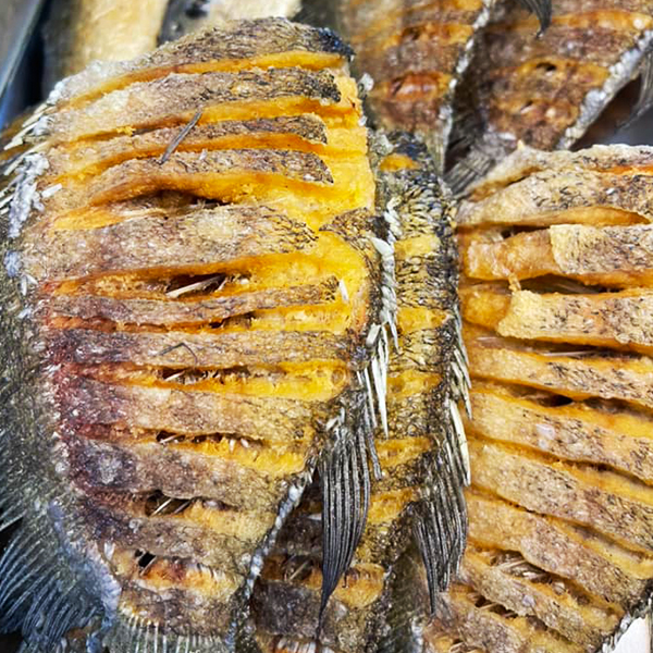 ครัวจำแลง แปลงกาย, ยุ้งข้าวหอม, ขมิ้น Camin Cuisine &amp; Cafe, สาขาอารีย์, ละมุนลิ้น โฮม คิทเช่น, ภูเก็จ, Bistro Palette, Aim.Bangkok, บ้านสะใภ้ใต้, ครัวข้าวหอม แกงปักษ์ใต้, บ้านไอซ์, Paknang.bkk, คุ้น•เคย Eatery, Cafe &amp; Bar, ครัวรสนคร, ครัวคุณอิ้น, สาขาเลียบทางด่วนรามอินทรา, ครัวปากพนัง (อาหารปักษ์ใต้), ปรายระย้า, เรือนแม่หลุย, มัลลิกา ชุมพร อาหารปักษ์ใต้