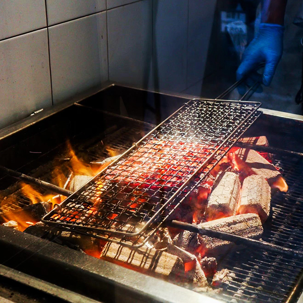 เจ๊โอว, กุยช่ายอาแปะเจ้าเก่า, มณีจ๋า ซีฟู้ด, ตุ้งแฉ่เตาถ่าน, เสน่ห์ ลาบก้อย, ต้าเสี่ยวหม่าล่า, อั่งเป่าหม่าล่าชาบู, ซ้งเป็ดพะโล้, สาขาสามย่าน, Engchuan Chufang, สมบูรณ์โภชนา, สาขาบรรทัดทอง, เอ๋ ซีฟู้ด, ทับทิม, พาข้าว-บรรทัดทอง, ก๋วยเตี๋ยวเอี่ยมน้อย, โจ๊กสามย่าน, สาขาบรรทัดทอง, เจ๊เกียง, เช็งซิมอี๊, สาขาสเตเดียมวัน, ลูกชิ้นปลาบรรทัดทอง, แหลกไม่แหลก, Kemuri, หมูสะเต๊ะ ซีอิ๊วดำ มิ้งโภชนา, ยำเจ้ศรี, น้ำเต้าหู้เจ๊วรรณ, ตั้งซุ่ยเฮงโภชนา, ปังเด็ด, สาขาบรรทัดทอง, ท่าน้ำนัว Thanamnua, บัวลอยปริญญา ลาวาไส้ทะลัก, รสดีเด็ด บ้านคุณนพ, Roddeeded BAAN KHUN NOP, ทวีโชคหมูกะทะ สาขา9 บรรทัดทอง