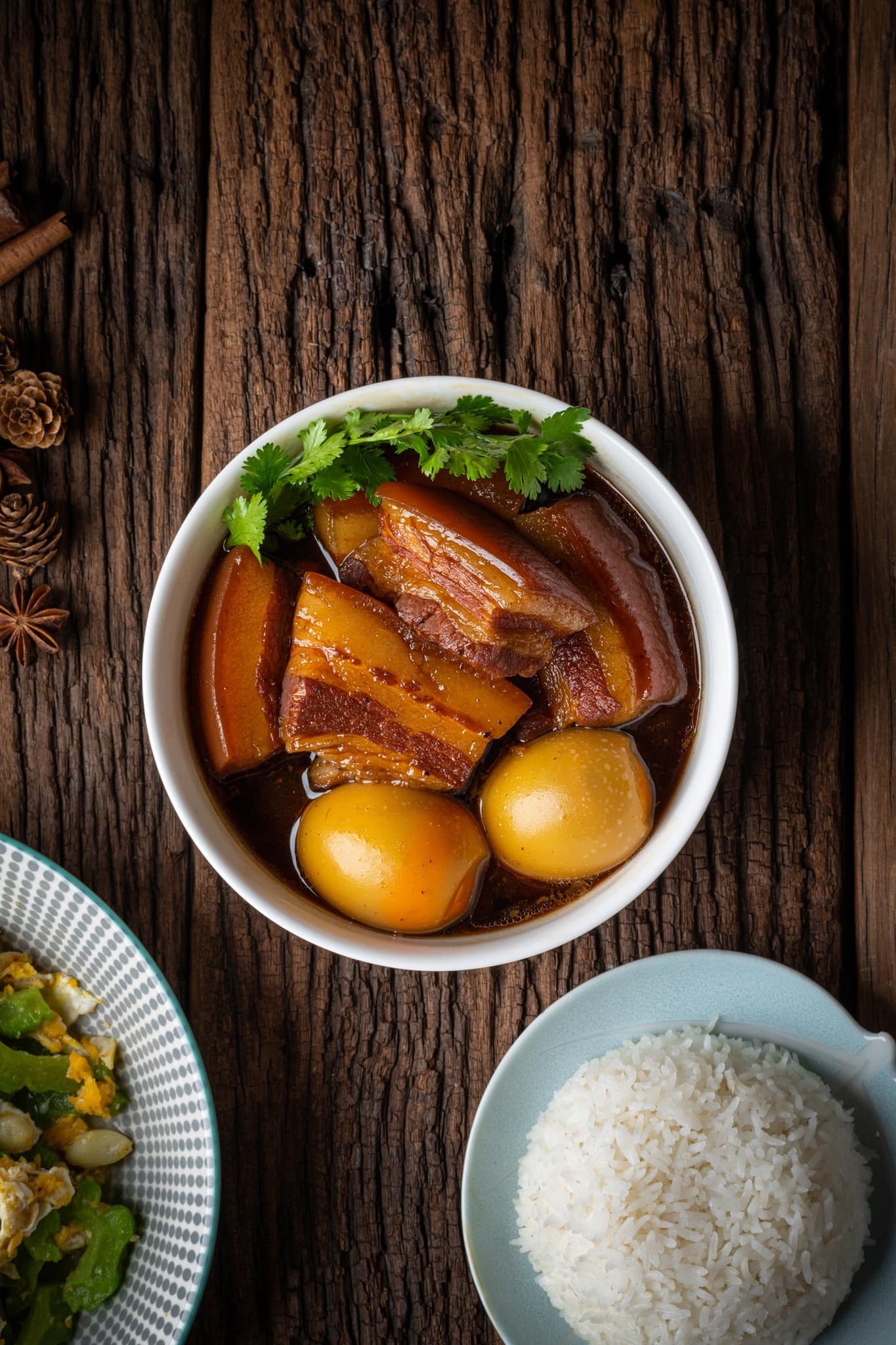 ครัวจำแลง แปลงกาย, ยุ้งข้าวหอม, ขมิ้น Camin Cuisine &amp; Cafe, สาขาอารีย์, ละมุนลิ้น โฮม คิทเช่น, ภูเก็จ, Bistro Palette, Aim.Bangkok, บ้านสะใภ้ใต้, ครัวข้าวหอม แกงปักษ์ใต้, บ้านไอซ์, Paknang.bkk, คุ้น•เคย Eatery, Cafe &amp; Bar, ครัวรสนคร, ครัวคุณอิ้น, สาขาเลียบทางด่วนรามอินทรา, ครัวปากพนัง (อาหารปักษ์ใต้), ปรายระย้า, เรือนแม่หลุย, มัลลิกา ชุมพร อาหารปักษ์ใต้