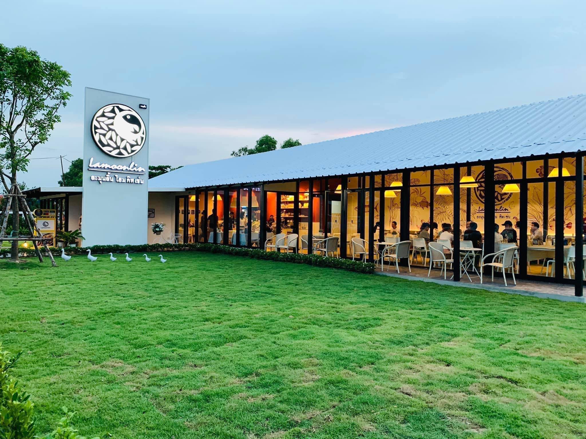 ครัวจำแลง แปลงกาย, ยุ้งข้าวหอม, ขมิ้น Camin Cuisine &amp; Cafe, สาขาอารีย์, ละมุนลิ้น โฮม คิทเช่น, ภูเก็จ, Bistro Palette, Aim.Bangkok, บ้านสะใภ้ใต้, ครัวข้าวหอม แกงปักษ์ใต้, บ้านไอซ์, Paknang.bkk, คุ้น•เคย Eatery, Cafe &amp; Bar, ครัวรสนคร, ครัวคุณอิ้น, สาขาเลียบทางด่วนรามอินทรา, ครัวปากพนัง (อาหารปักษ์ใต้), ปรายระย้า, เรือนแม่หลุย, มัลลิกา ชุมพร อาหารปักษ์ใต้