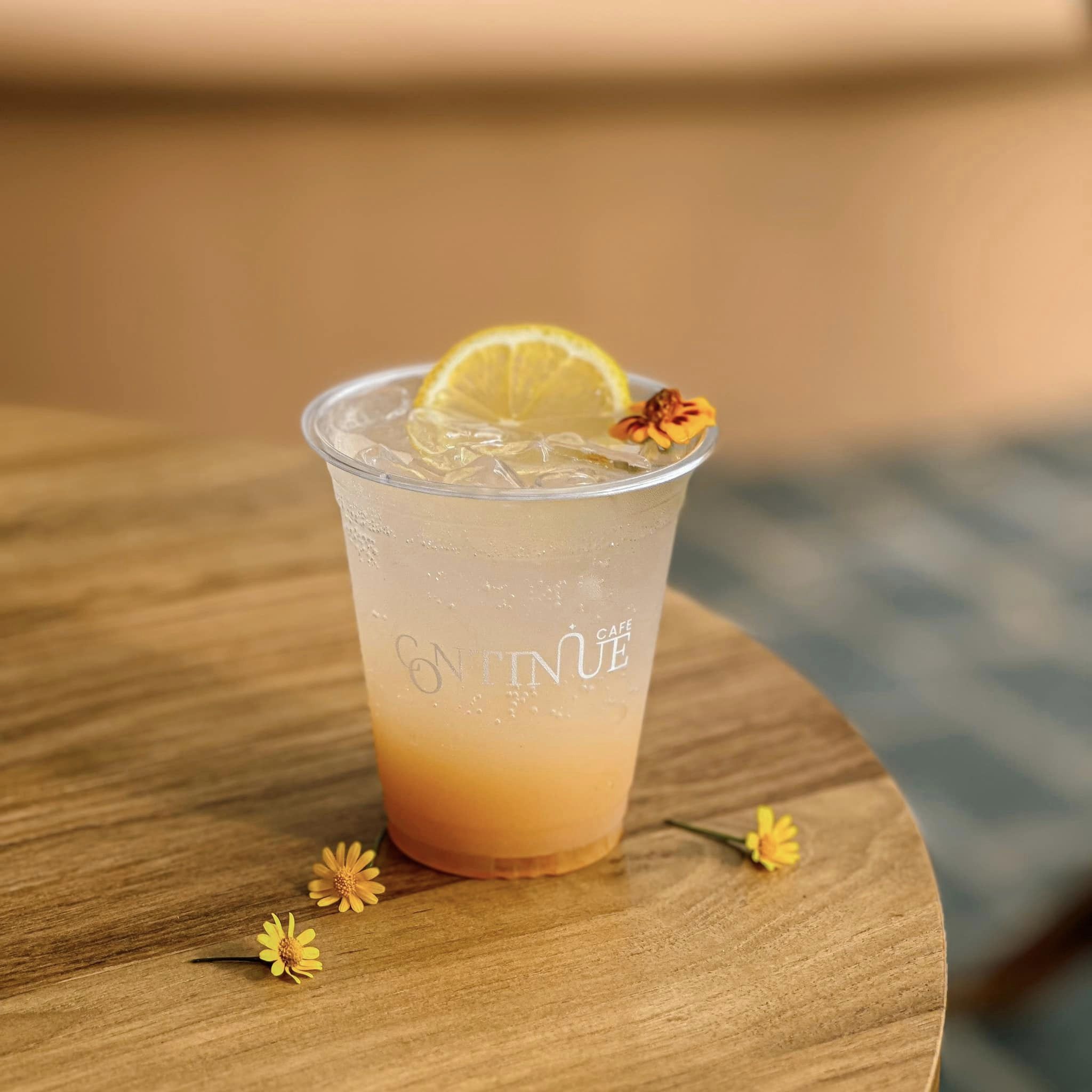 Smitten Cafe and Decor, Thong Ampai Café, THREE Cafe, Continue.cafe, Sunday in 345 cafe, Aprilhouse, The Aileen Cafe', Oliva Cafe, The Kottage Cafe, Plant Cafe, ปิ่นโตนามีตาล, Baan Kanom De'Pathum, Pumpkin Art Town, Mushroom Hut Cafe, KAD Cafe - กาด คาเฟ่, ADAM cafe