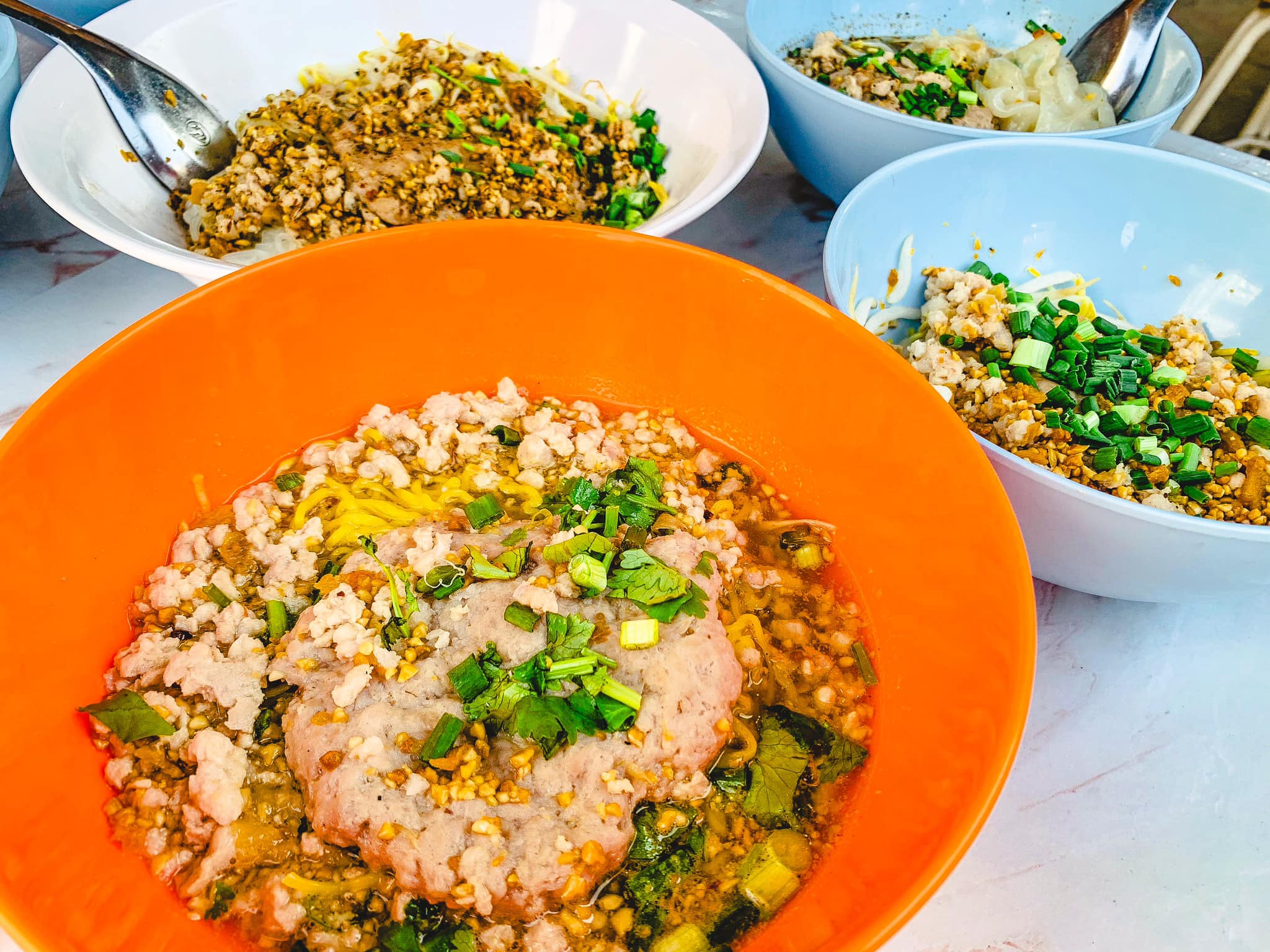 บ้านเฮง, บ้านป้าหลาย Breakfast &amp; Brunch , สุขนิยม, มาร์ อาหารเช้า ก๋วยเตี๋ยวต้มยำน้ำใส, • ญวน เร • อาหารเช้าเวียดนาม , ขอนแก่น, ร้านอาหารเช้าเอมโอช, ซุปเปอร์หมูอาหารเช้า, กอล์ฟ เอมโอช , ตี 5 - Breakfast, เฮียอู๋ เกาเหลาเลือดหมู, Eights A Day, ก๋วยเตี๋ยวเรือรสนิยมต้นตำรับ หมู่บ้านสายฝน ขอนแก่น, เฮือง ปากหม้อญวน ก๋วยจั๊บญวน ขอนแก่น, ชูรส - อาหารเช้า ขอนแก่น