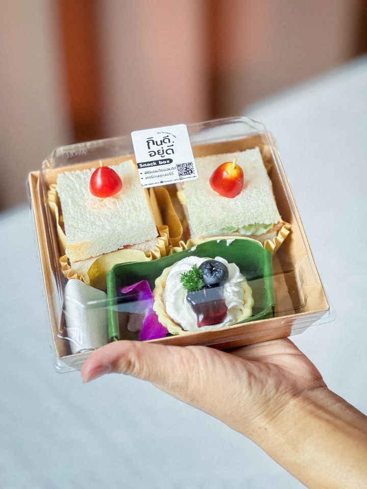 Muibakery, กินดี อยู่ดี by foreste cafe, The Waffle, Snack food.shop, Snackbox Monchanok, ไออุ่น, บ้านทองม้วน, Jaidee Homemade, ชื่นจิต chuenchit, Nara Snack Box - รับจัดเบรค, ว่าหรอย-waroi, KIN.D