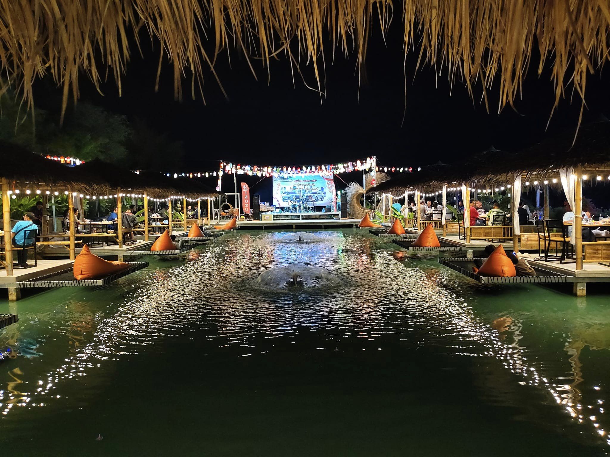 กอบัว, บ้านอาหารไทย, บ้านบัว, บ้านรั้วไม้ Cuisine &amp; Cafe, ครัวหอมมันปู, ร้านไหน อุทยานหินเขางู ราชบุรี, สวนอาหาร รางตาล, Pakmud แซ่บหมูทะ, สาขาโพธาราม, ถึงพริกถึงขิง, มะม่วงคู่, เนื้อต้มบ้านสิงห์ เจ๊ติ๋ม, โกรกแดง, ชุมทางของอร่อย, Mainichi365, Octospider restaurant, Lim cafe Photaram, ครัวตะนาวศรี สวนผึ้ง ราชบุรี, อาตี๋โกปี๊, โอปอชิฟฟ่อนเค้ก, ก๋วยเตี๋ยวปลาแม่กลอง, ติ๋มเค้กมะพร้าวอ่อน, ก๋วยเตี๋ยวโบราณป้าฮวย, โอ่งข้าวโอ่งน้ำ, ครัวม่อนไข่ สวนผึ้ง ราชบุรี, ShabuDo