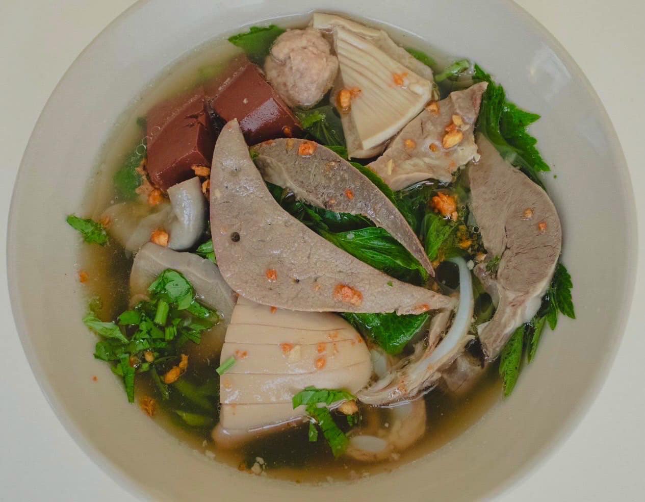 สวนชื่นสุข, Ar Restaurant Hatyai 嗳, ศิริ ต้มเลือดหมูหาดใหญ่, ไก่กรอบพี่เน่, ในรู, กุ๊กชัยติ่มซำ-ก๋วยเตี๋ยวราดหน้าปลากะพง, ร้านใต้ขอย ซอยตัน, กันเอง, หนานหยวน บะหมี่เกี๊ยวกุ้ง, สาขาปุณณกัณฑ์, ป่ายาง, บ้านก้ามปู, โชคดีแต่เตี้ยม บะกุ๊ดเต๋, ไก่ทอดหาดใหญ่มีนา, ร้านราดหน้าโกฉ่อน, ขนมจีนป้าชื่น, Space Bar, ขนมไข่เตาถ่านน้องนิล&amp;คาเฟ่, ข้าวต้มรถแดง