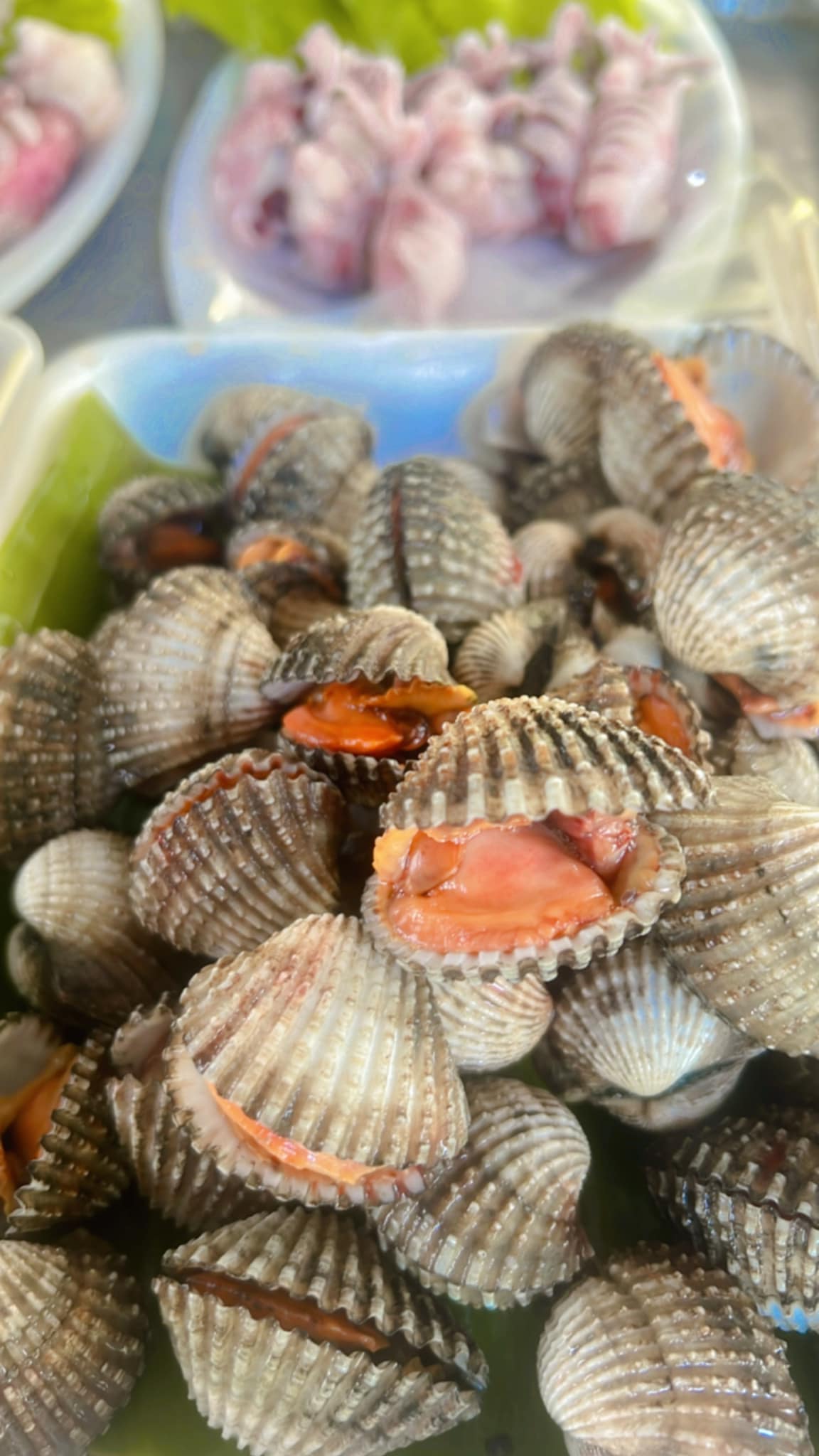 ครัวลุงมันซีฟู้ด, ตั้งฉ่ายซีฟู้ด, บ้านไร่น้ำอิง, พรทะเลซีฟู้ด, ศิริกัญญาซีฟู๊ด, ผึ้งทะเลเผา เบอร์ 9, ครัวป้ายืนซีฟู้ด, นู๋ยาซีฟู้ดชะอำ, ครัวเม็ดทราย, บ้านครัวทะเล, ครัวห้วยทราย, Platoo Restaurant, ครัวป้าเฉลียว, ร้านครัวพี่เปี๊ยก บางควาย