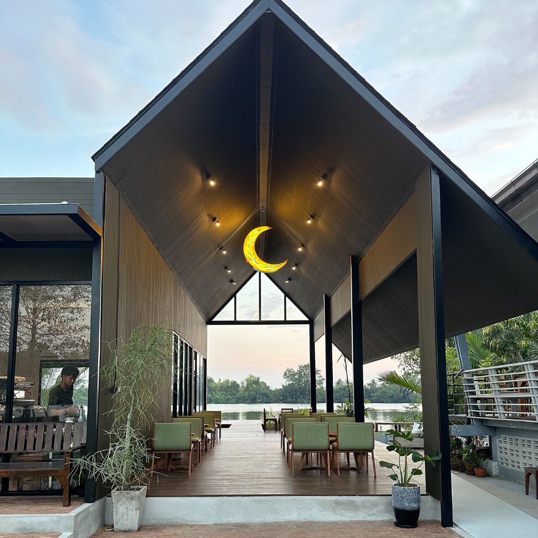 Unplan, ma na cafe', ปลาชุม : Plachum Café &amp; Bistro, Nava House Café - นาวา เฮ้าส์ คาเฟ่, Coffee 123, FarmVille Chachoengsao, บ้านพระจันทร์เวียน, กรีนวิลล์ ผักสลัดเสิร์ฟจากฟาร์ม , D•presso cafe, Baan Melon Desert, Red Cat Cafe ตลาดบ้านใหม่, Lifehouse Cafe &amp; Kitchen, T13 Café