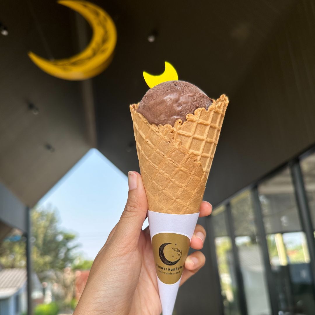 Unplan, ma na cafe', ปลาชุม : Plachum Café &amp; Bistro, Nava House Café - นาวา เฮ้าส์ คาเฟ่, Coffee 123, FarmVille Chachoengsao, บ้านพระจันทร์เวียน, กรีนวิลล์ ผักสลัดเสิร์ฟจากฟาร์ม , D•presso cafe, Baan Melon Desert, Red Cat Cafe ตลาดบ้านใหม่, Lifehouse Cafe &amp; Kitchen, T13 Café