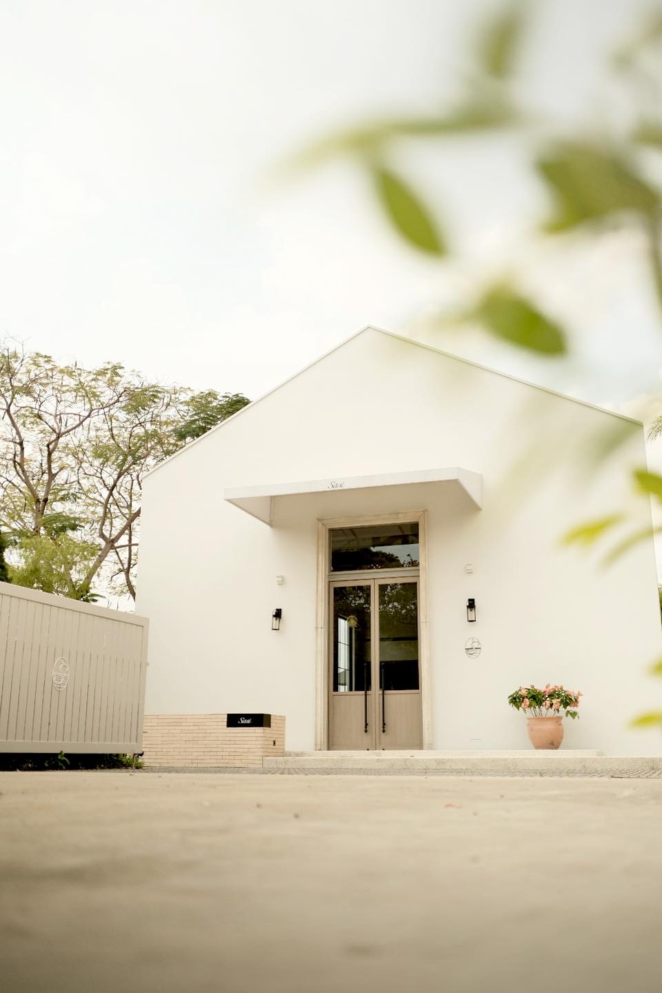 Nomimono Izakaya, กะทิบ้านอาหารไทยและขนม, ก๋วยเตี๋ยวเรือนแพ, Sasi Bangkok, Blooming Cafe, 128 Craft &amp; Soul, อิ่มใจ เสือร้อง, Cafe Casta, ต๋องริมทาง, Wife's Restaurant, บ้านสวนองุ่น, เฮือนลำพูน, COAL Bistro, SUNKISS.bangkok, ร้านดวงเดือนจิ้มจุ่มอาหารอีสาน, ก๋วยเตี๋ยวไม่มีชื่อ ตลิ่งชัน